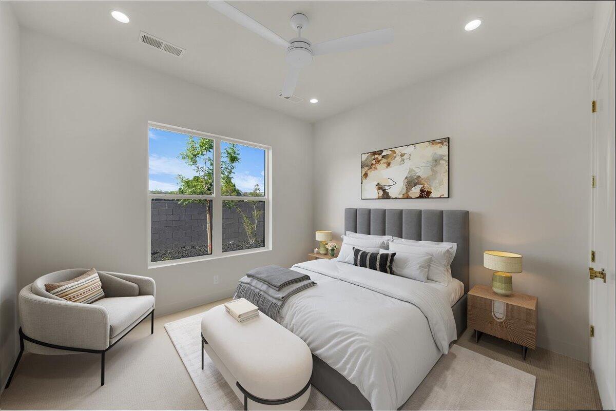 MOORLAND PARK - Residential