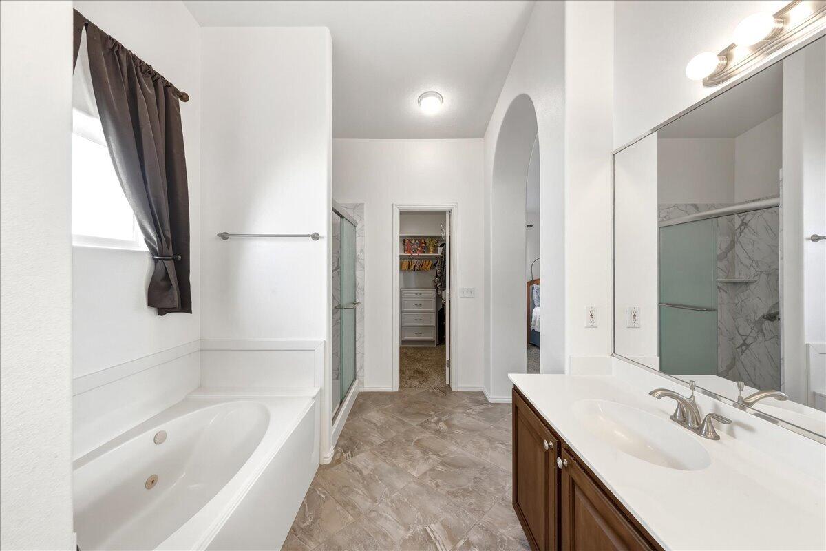 PADRE LAKES TOWNHOMES - Residential