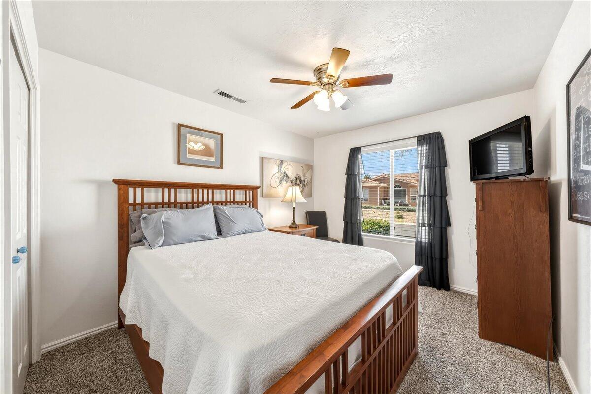 PADRE LAKES TOWNHOMES - Residential