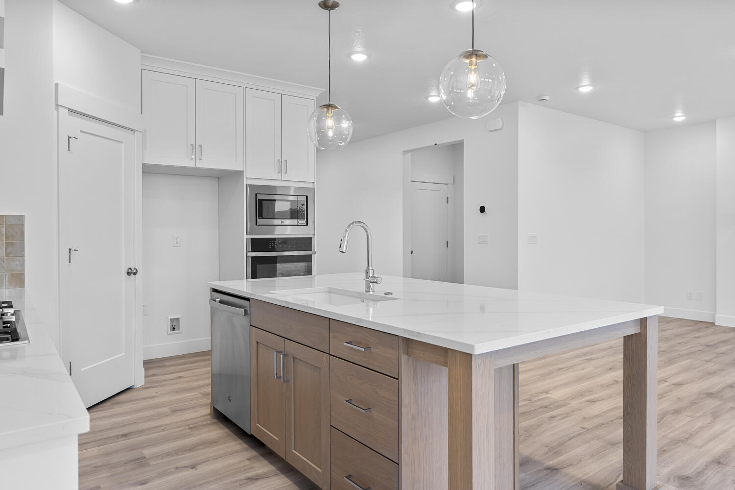 LEGACY AT SAND HOLLOW - Residential