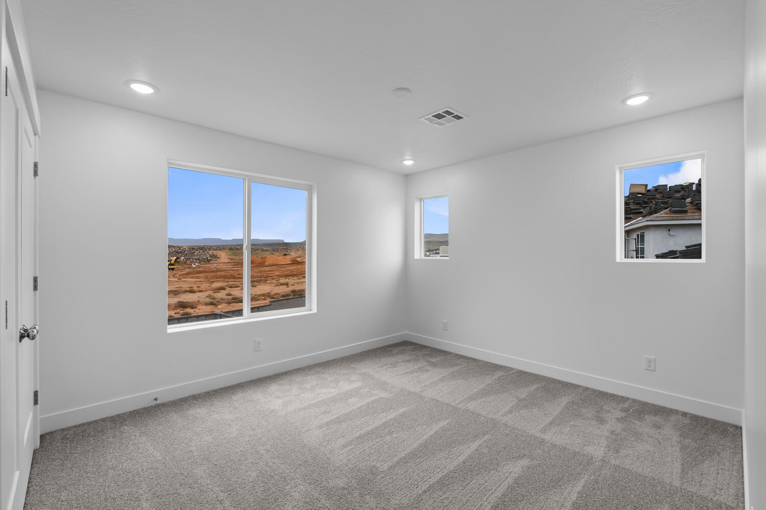 LEGACY AT SAND HOLLOW - Residential