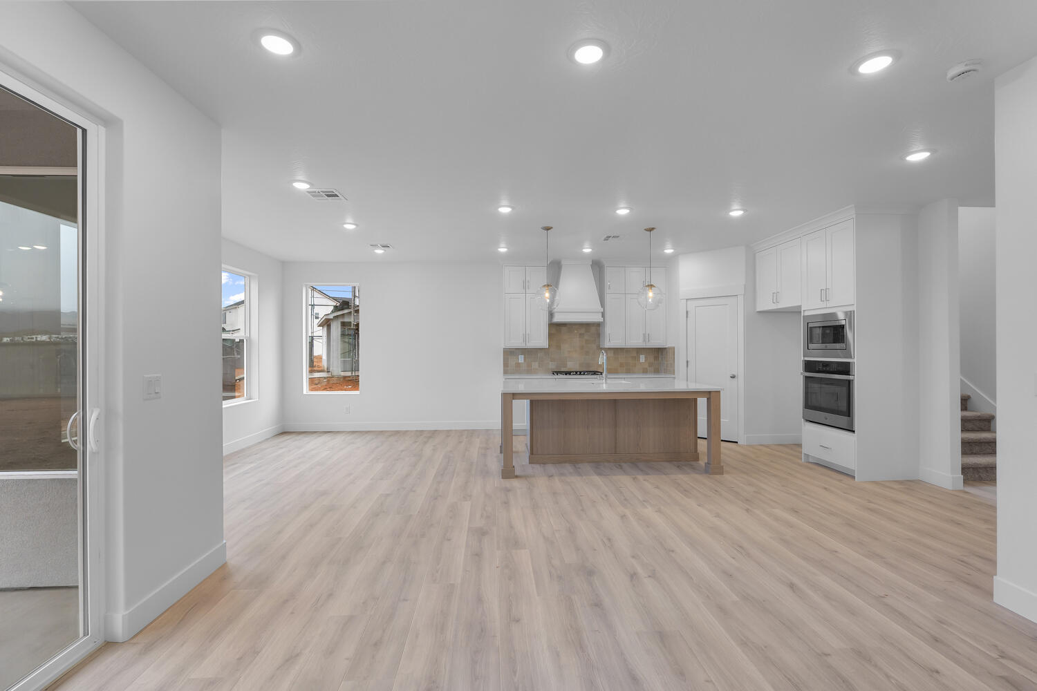 LEGACY AT SAND HOLLOW - Residential