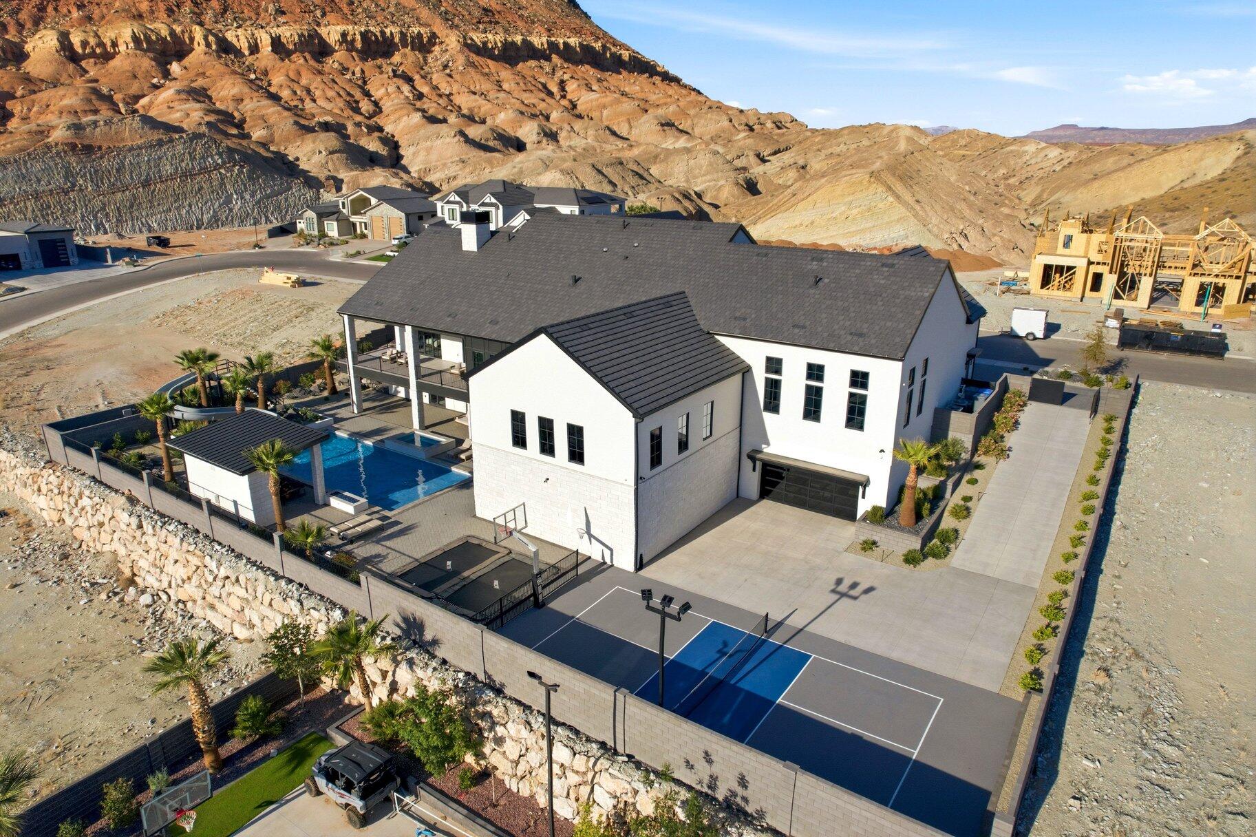 INDIAN KNOLLS - Residential