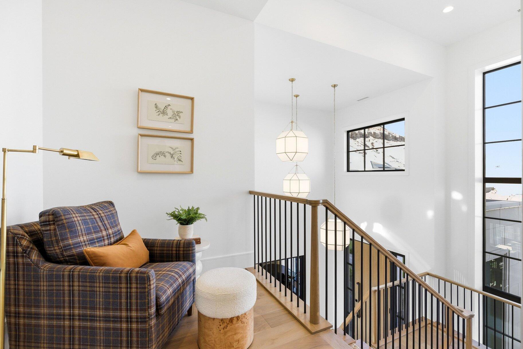 INDIAN KNOLLS - Residential