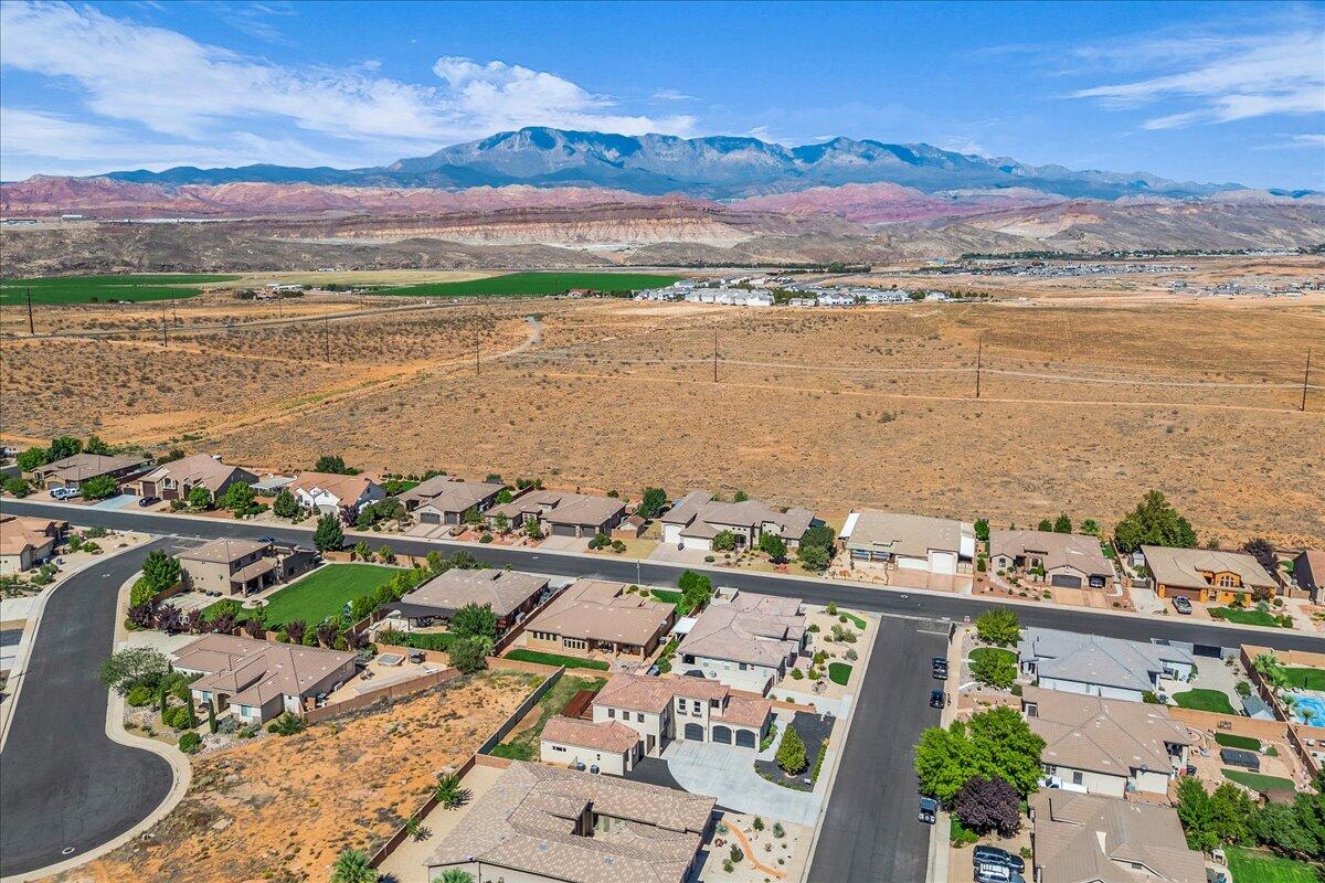 DIXIE SPRINGS - Residential