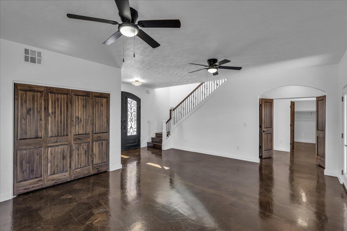 DIXIE SPRINGS - Residential