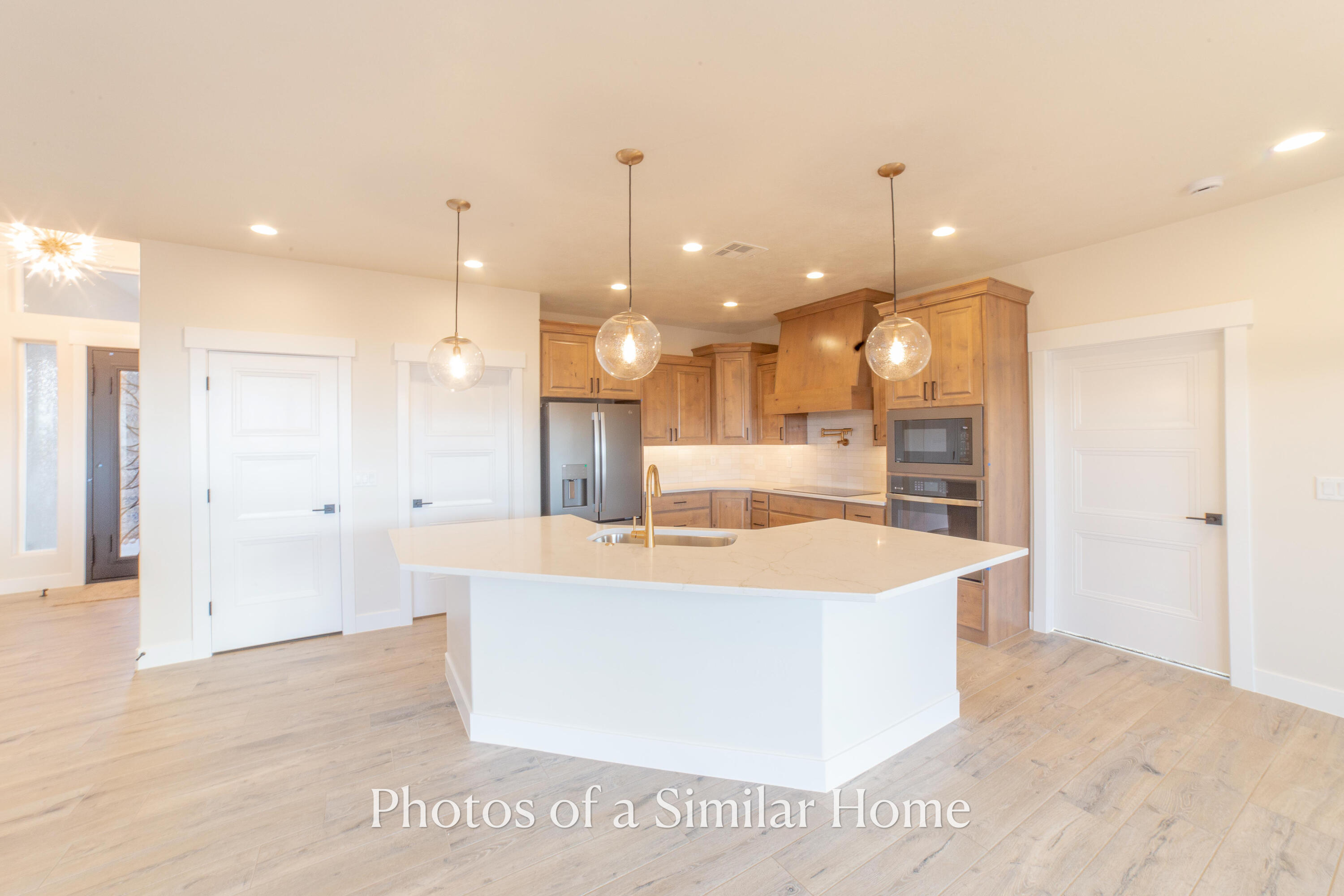 SKY VALLEY - Residential