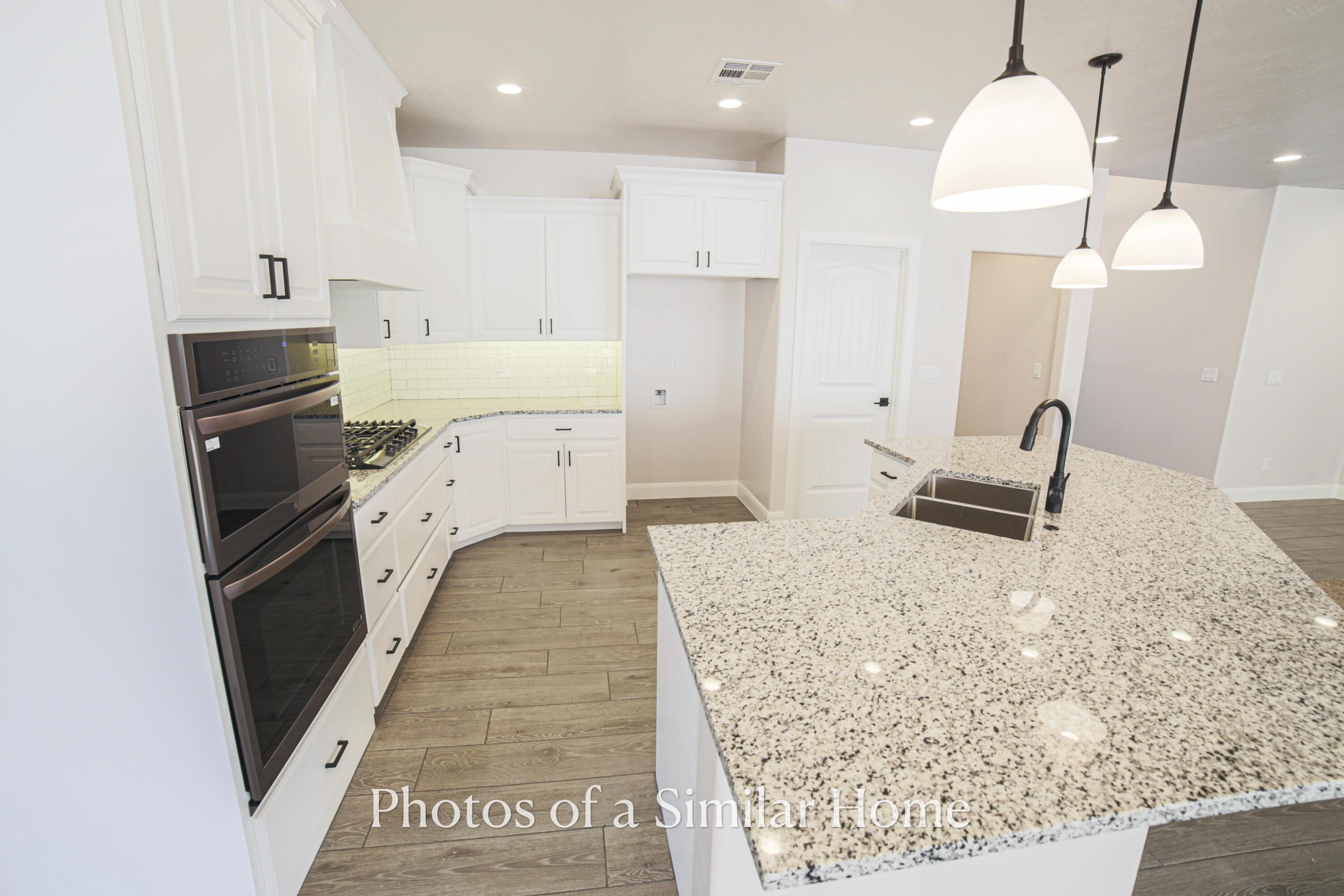 SKY VALLEY - Residential