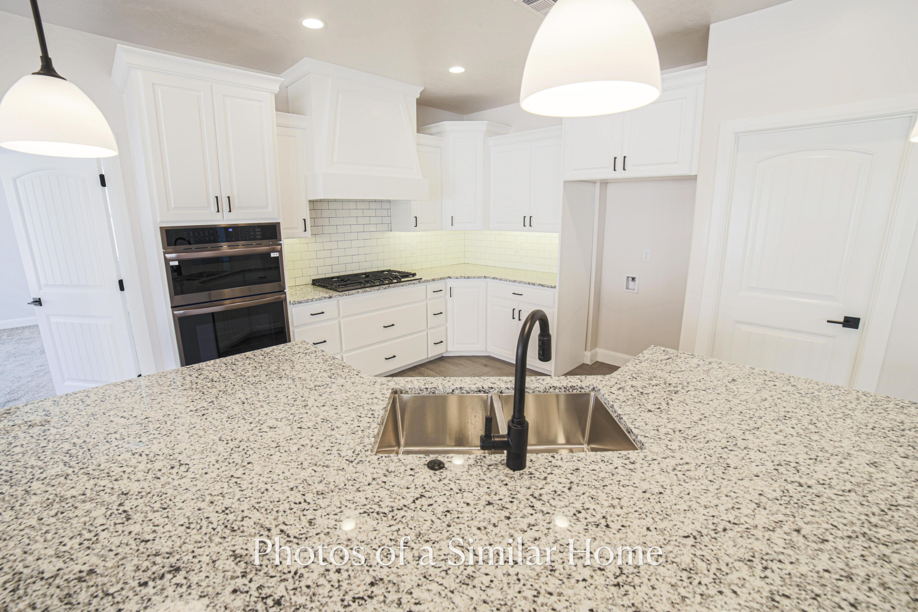 SKY VALLEY - Residential