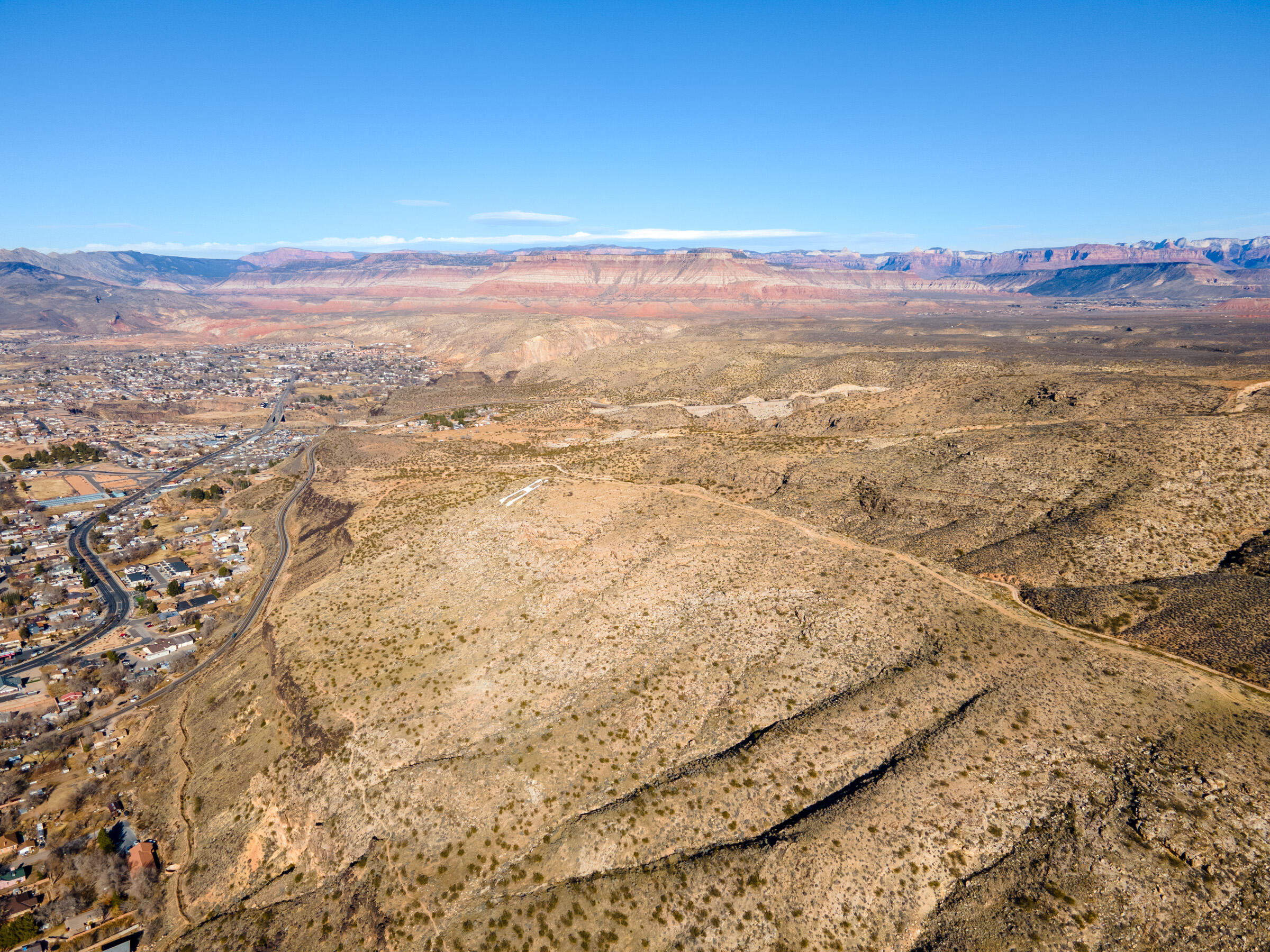 HURRICANE TOWNSITE - Land