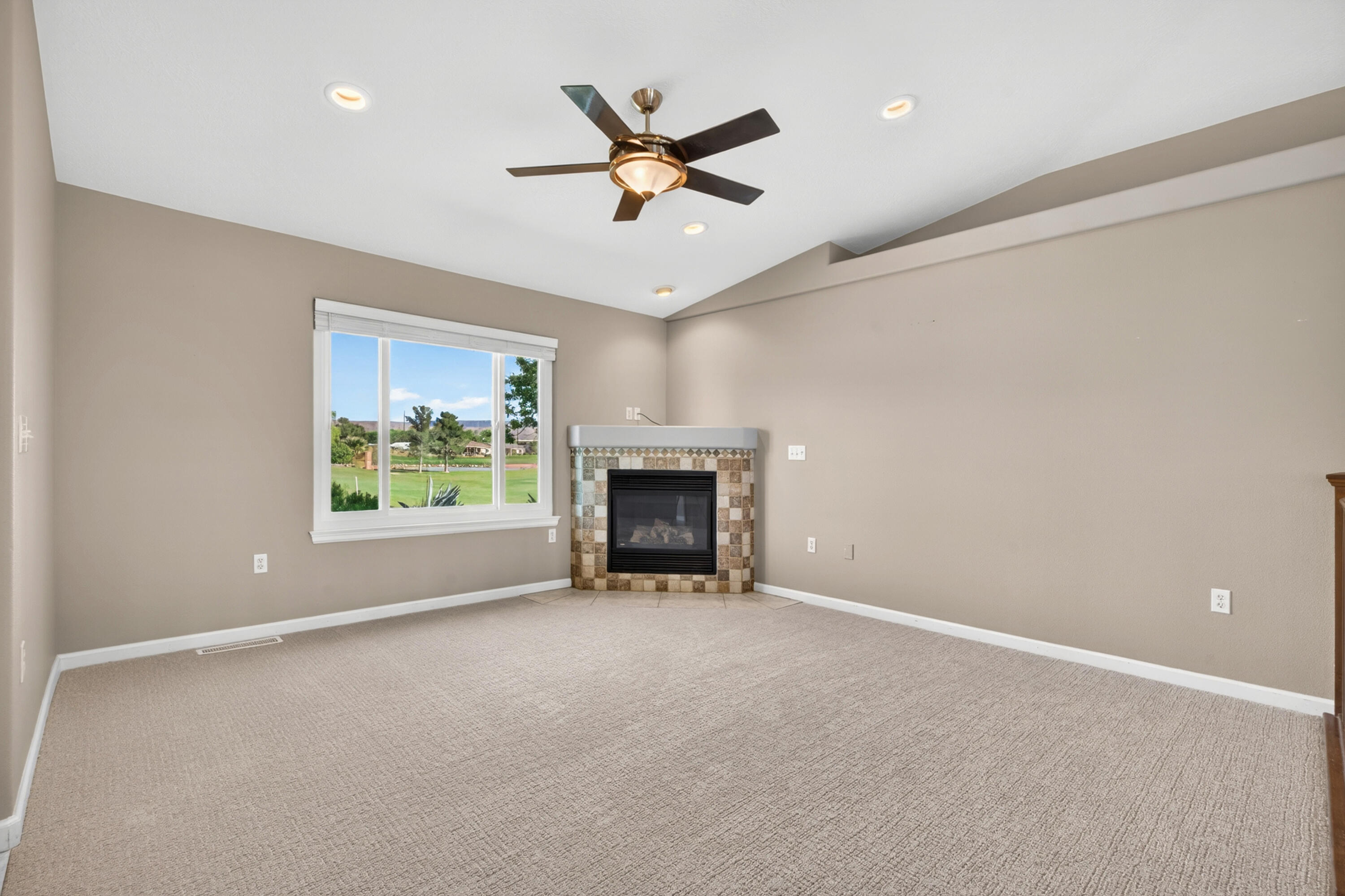 HURRICANE TOWNSITE - Residential