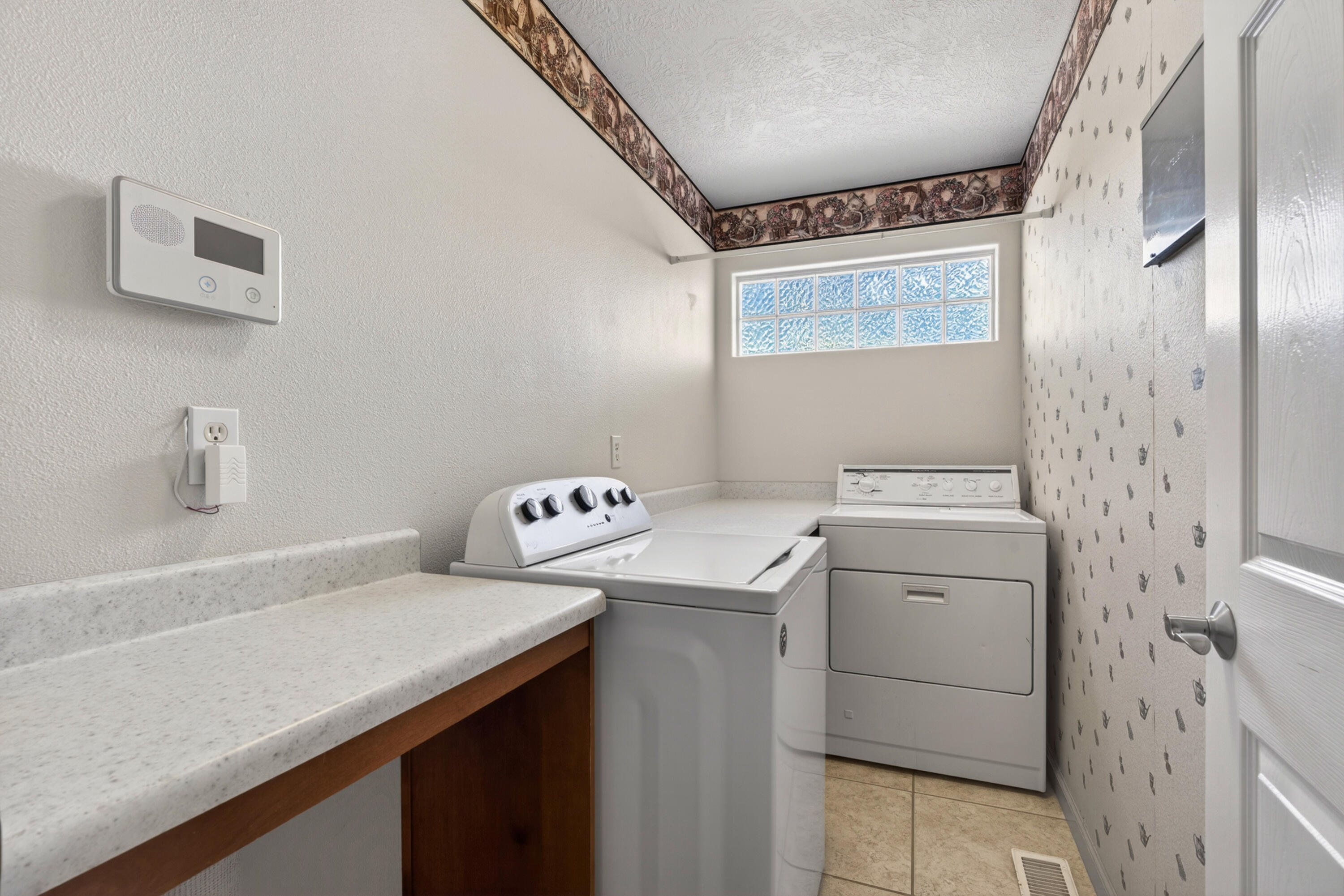 HURRICANE TOWNSITE - Residential