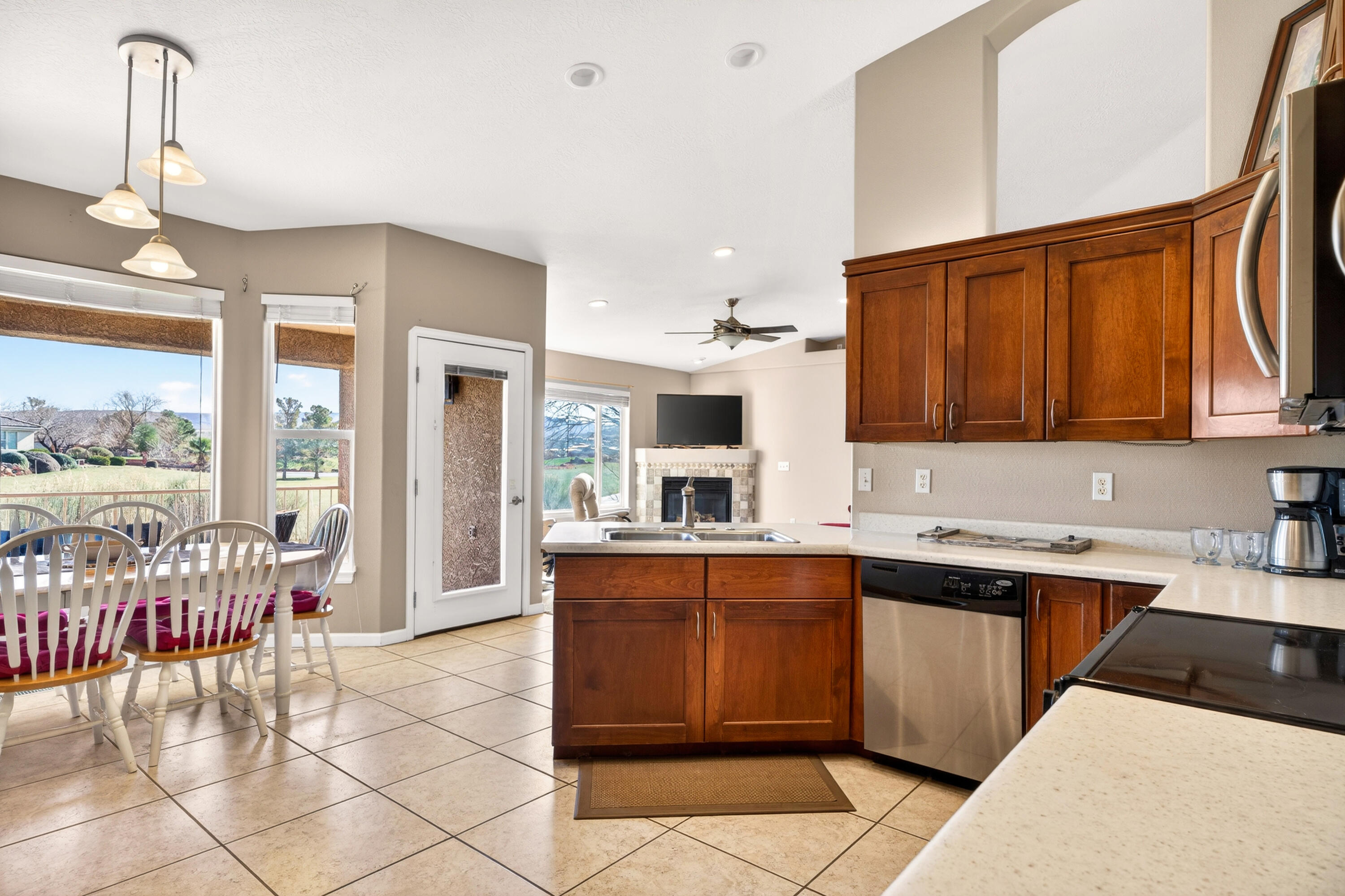 HURRICANE TOWNSITE - Residential