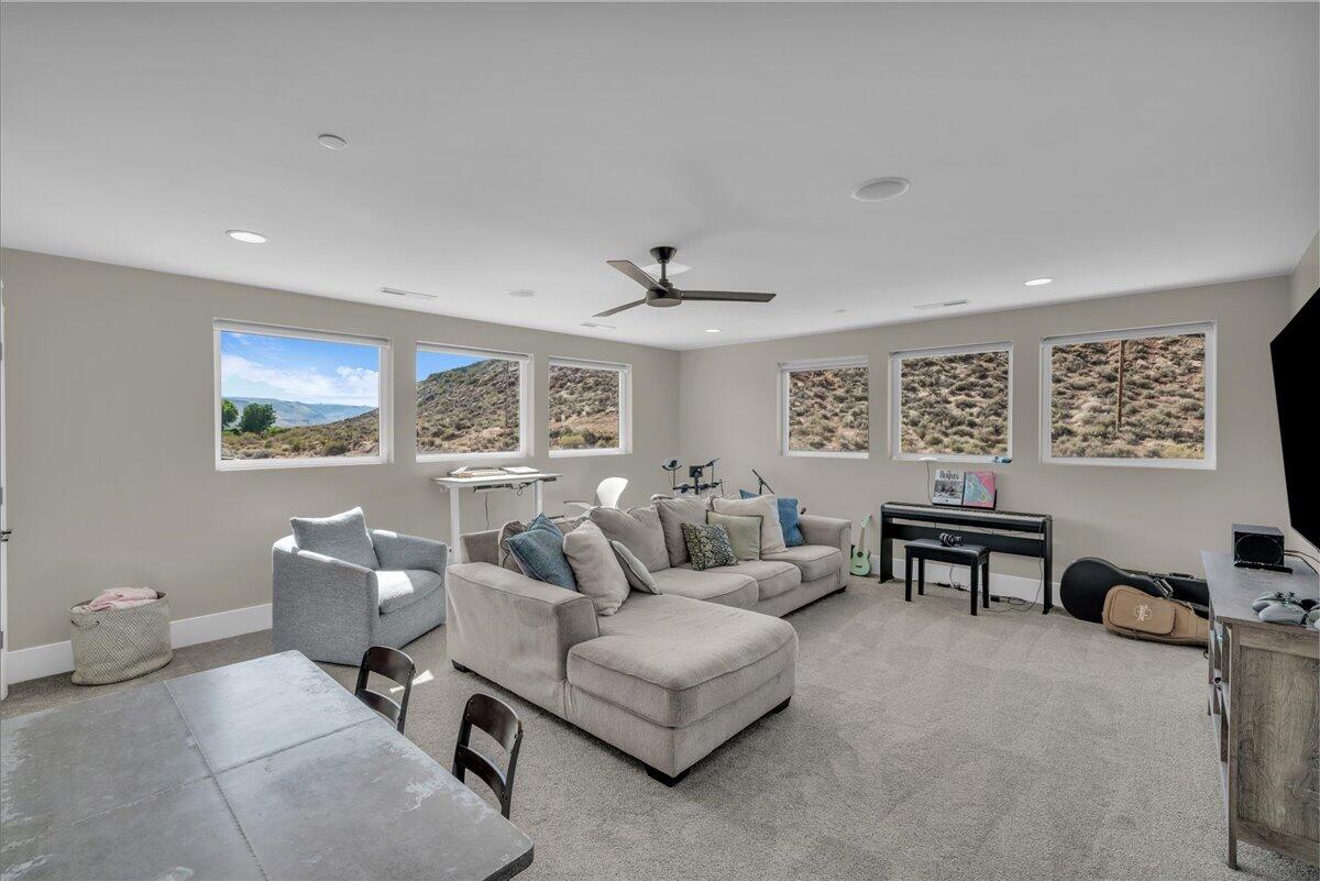 RIO DE SION - Residential