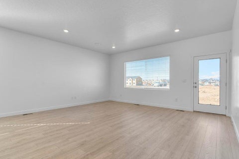 Tiny photo for 1650 S Staircase Way 4187 #4187, Washington, UT 84780 (MLS # 26-277046)