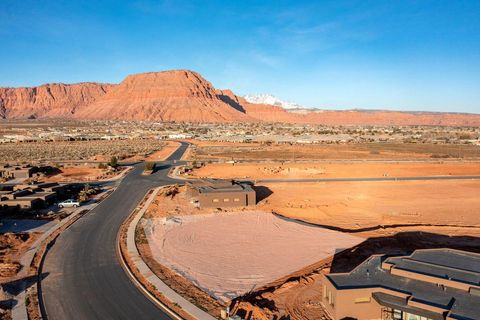 Tiny photo for 600 W Kwavasa, Ivins, UT 84738 (MLS # 25-260657)