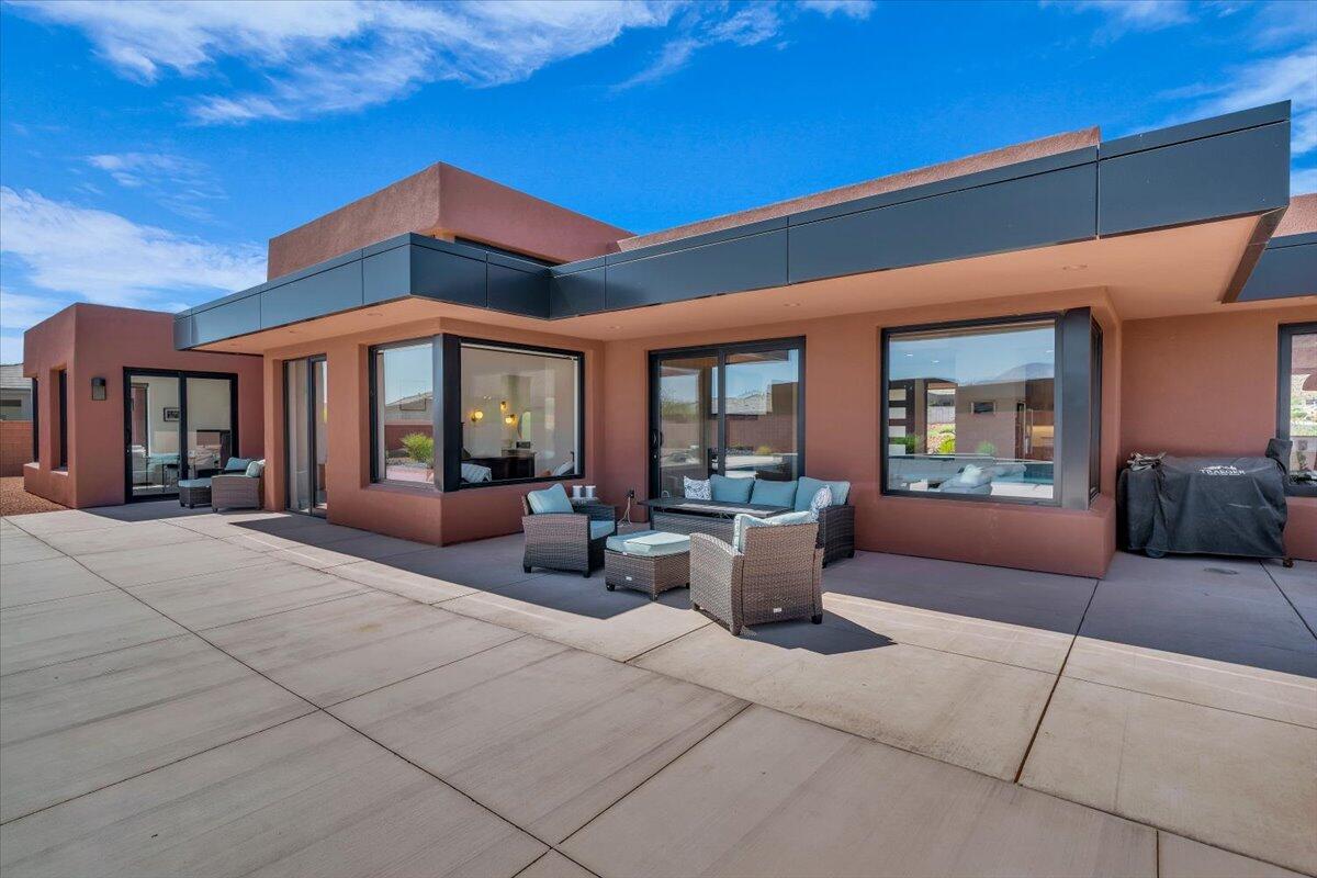 INDIGO TRAILS - Residential