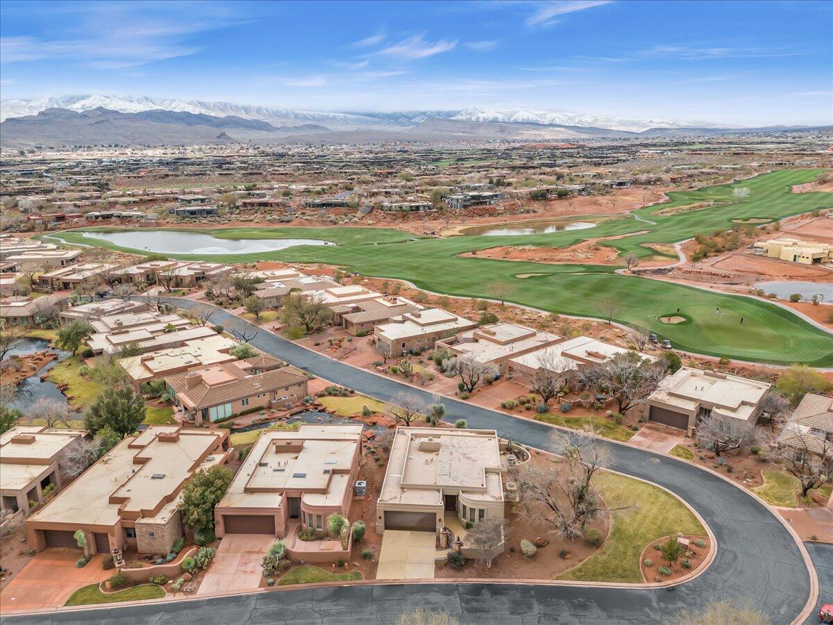 PAIUTE SPRINGS AT ENTRADA - Residential