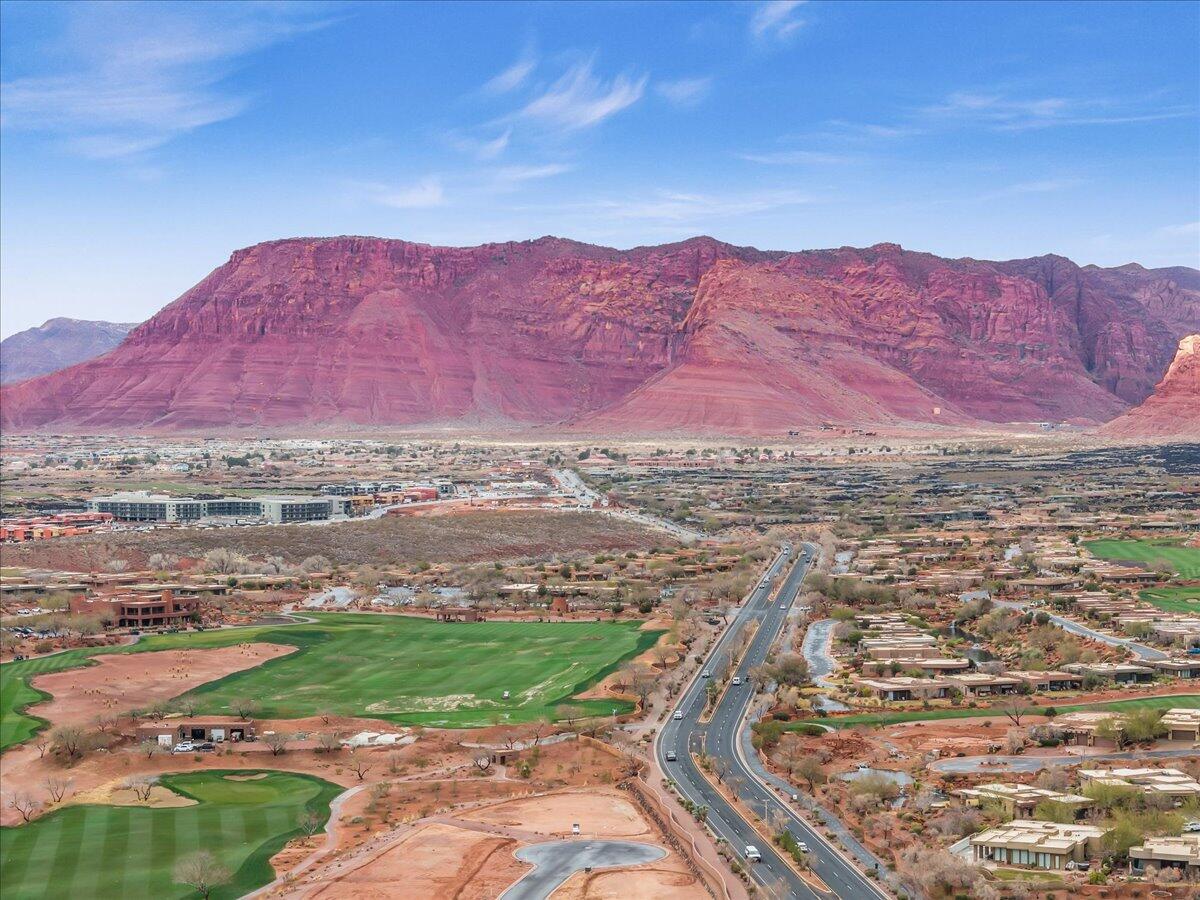 PAIUTE SPRINGS AT ENTRADA - Residential