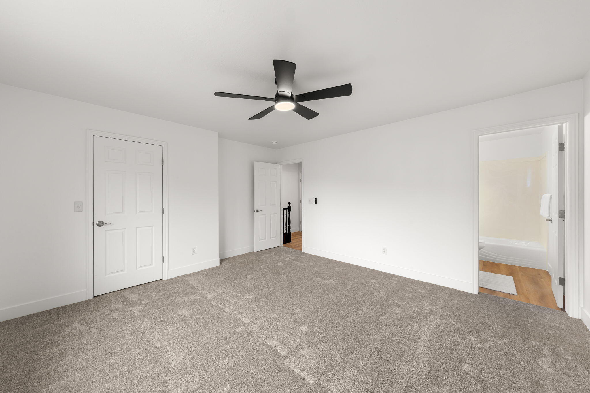 LEXINGTON HILLS TOWNHOMES - Residential