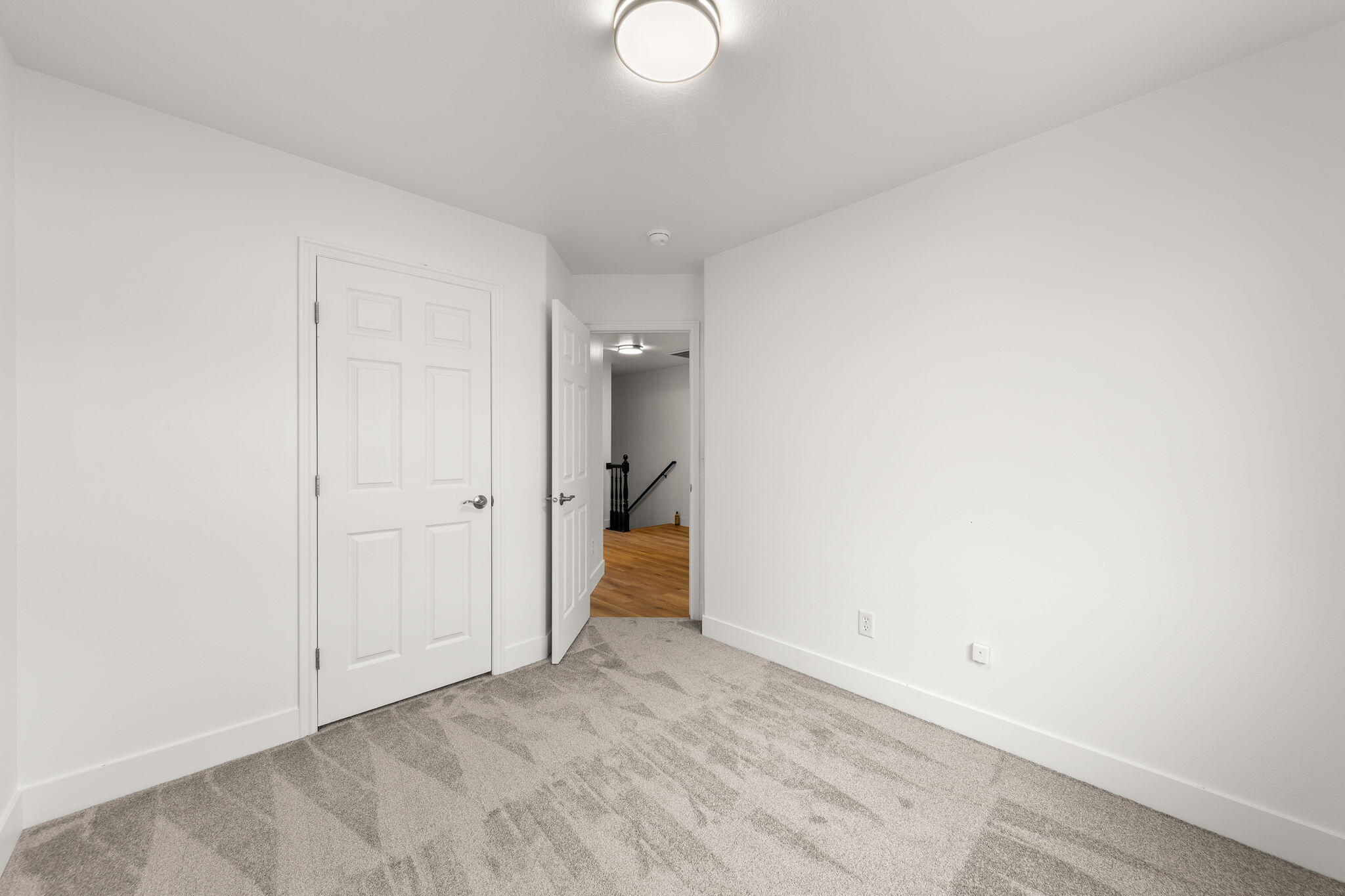 LEXINGTON HILLS TOWNHOMES - Residential