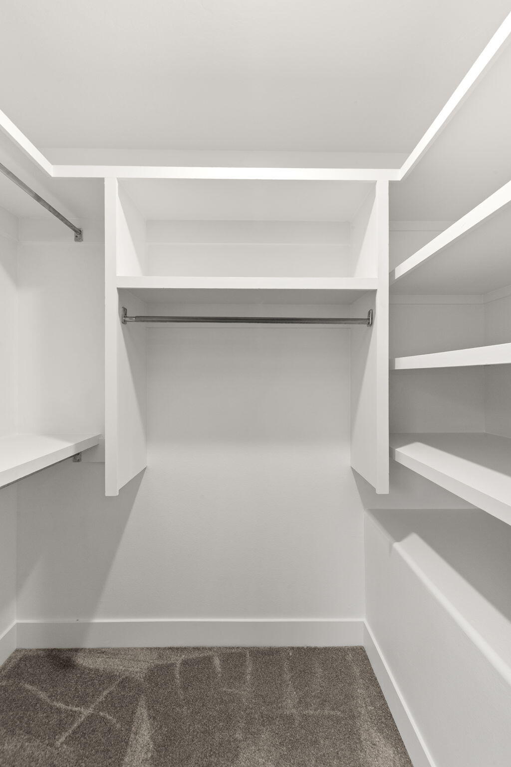 LEXINGTON HILLS TOWNHOMES - Residential