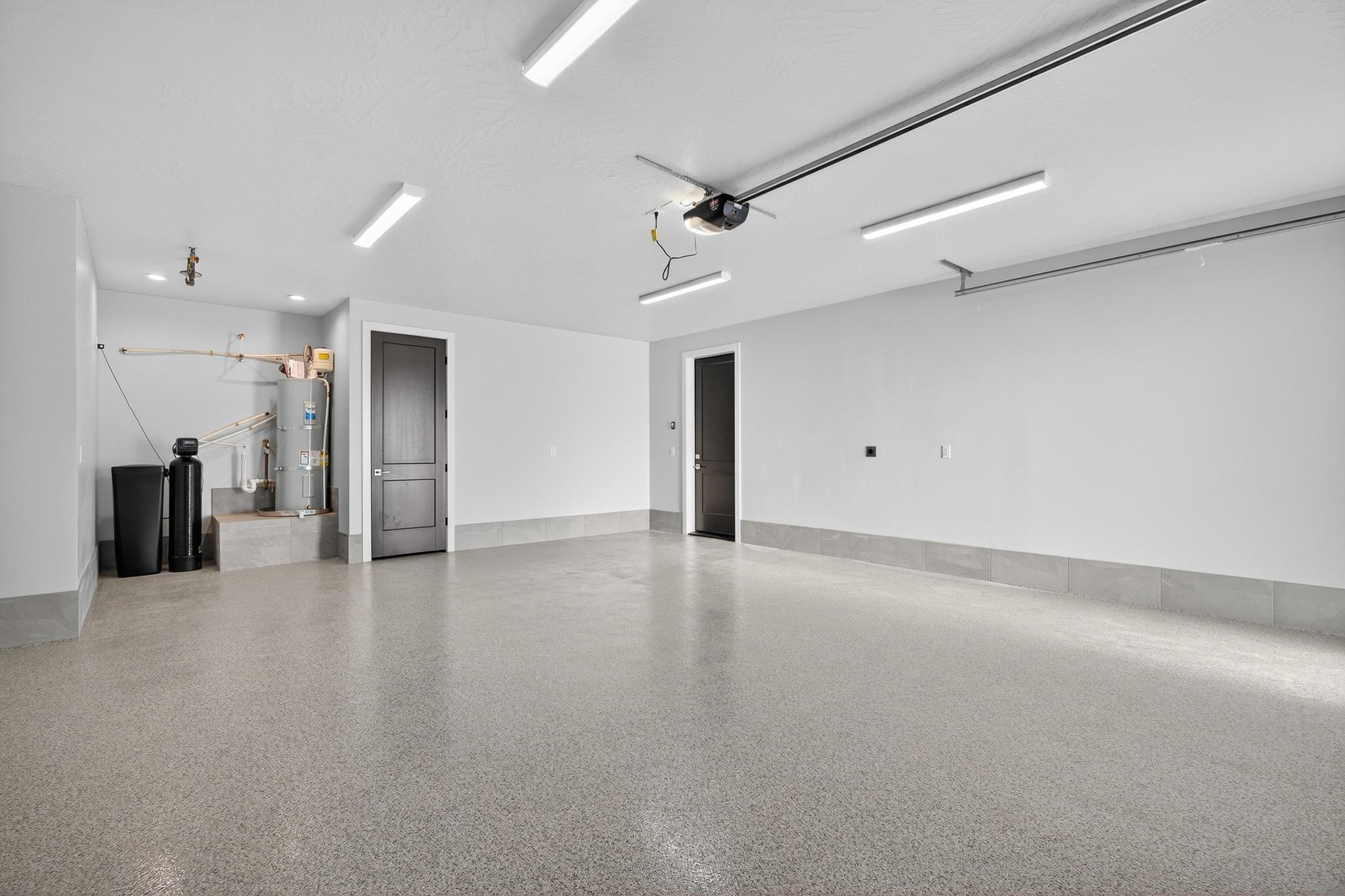 HILLSIDE ESTATES - Residential