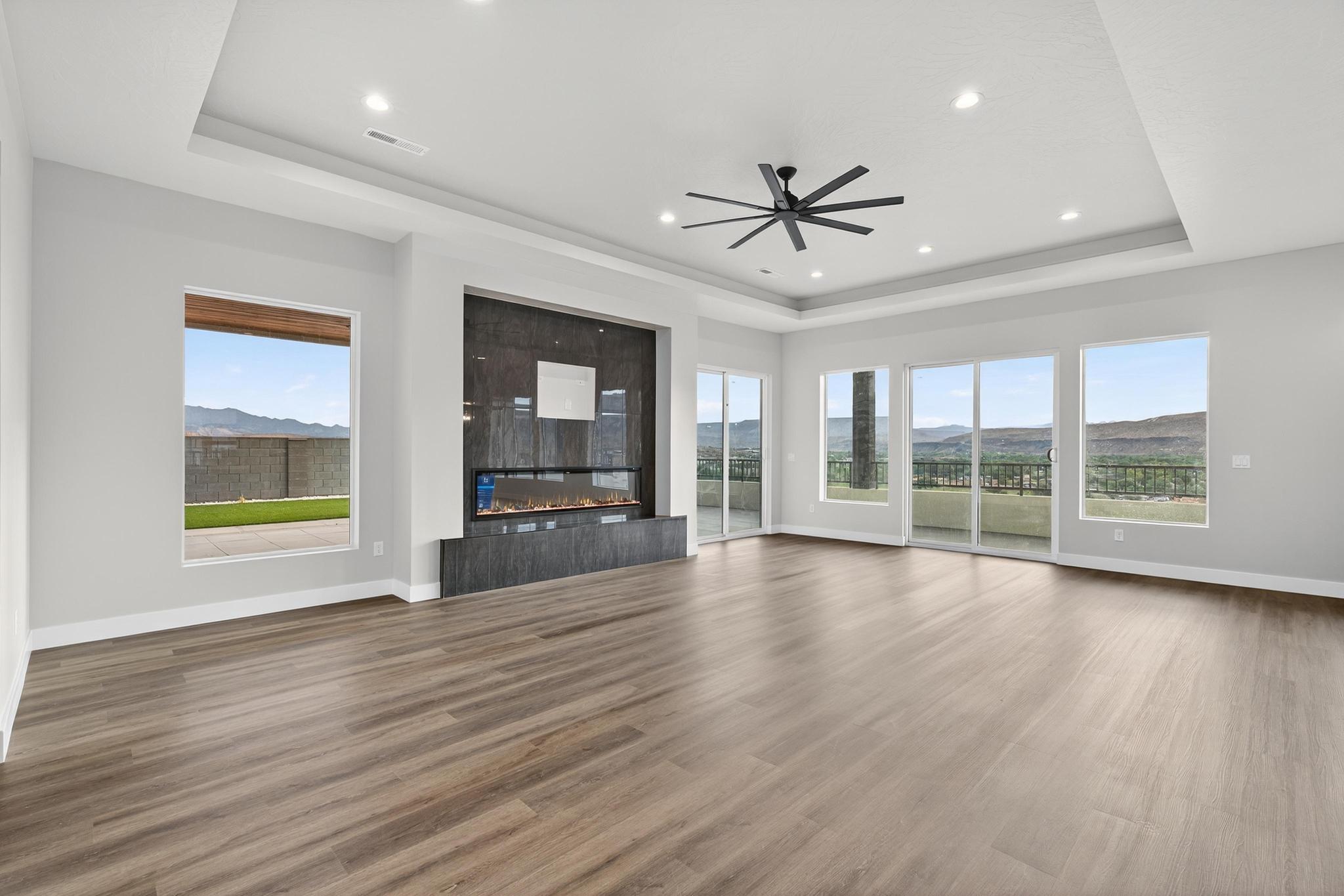 HILLSIDE ESTATES - Residential