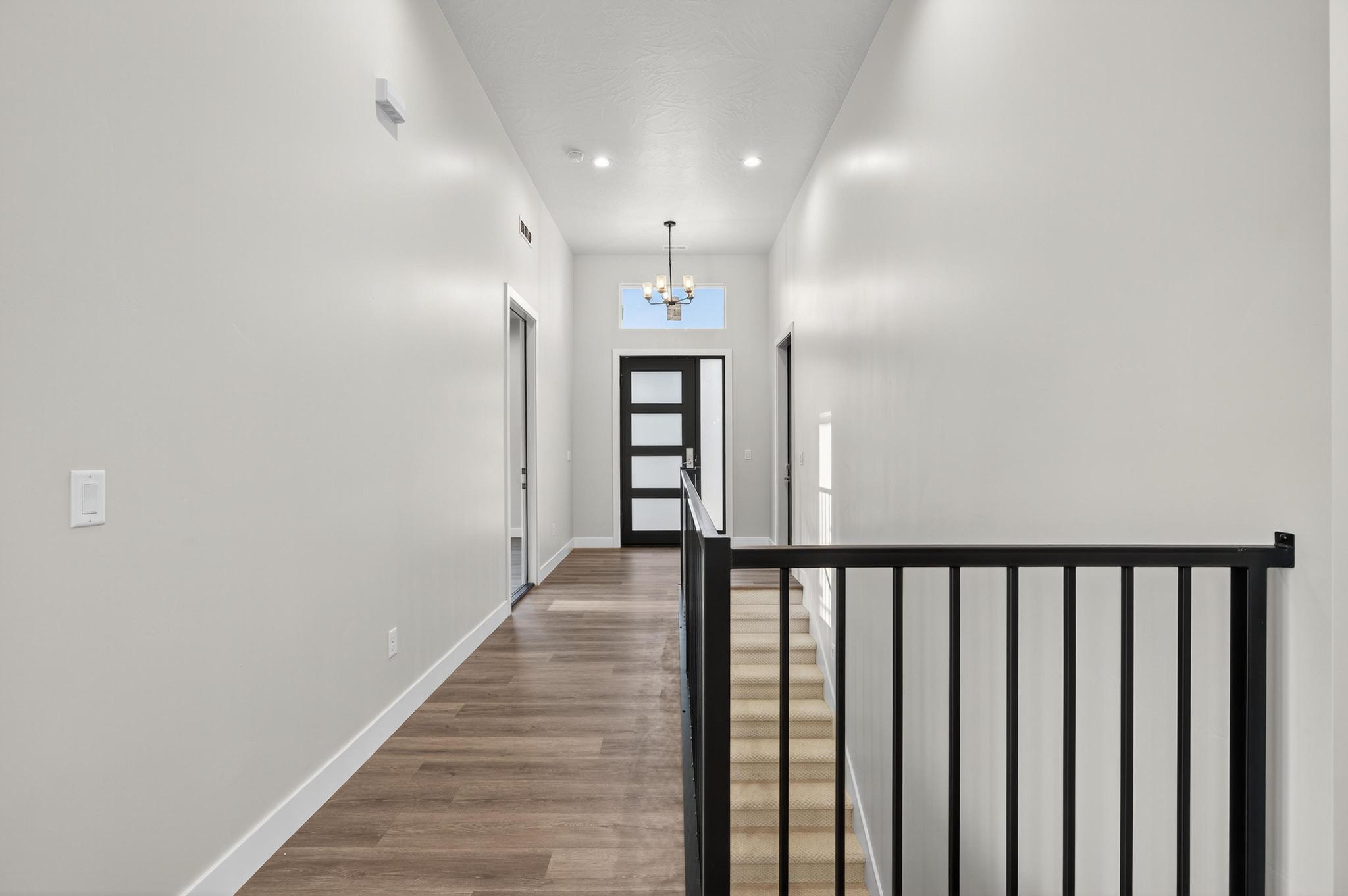 HILLSIDE ESTATES - Residential