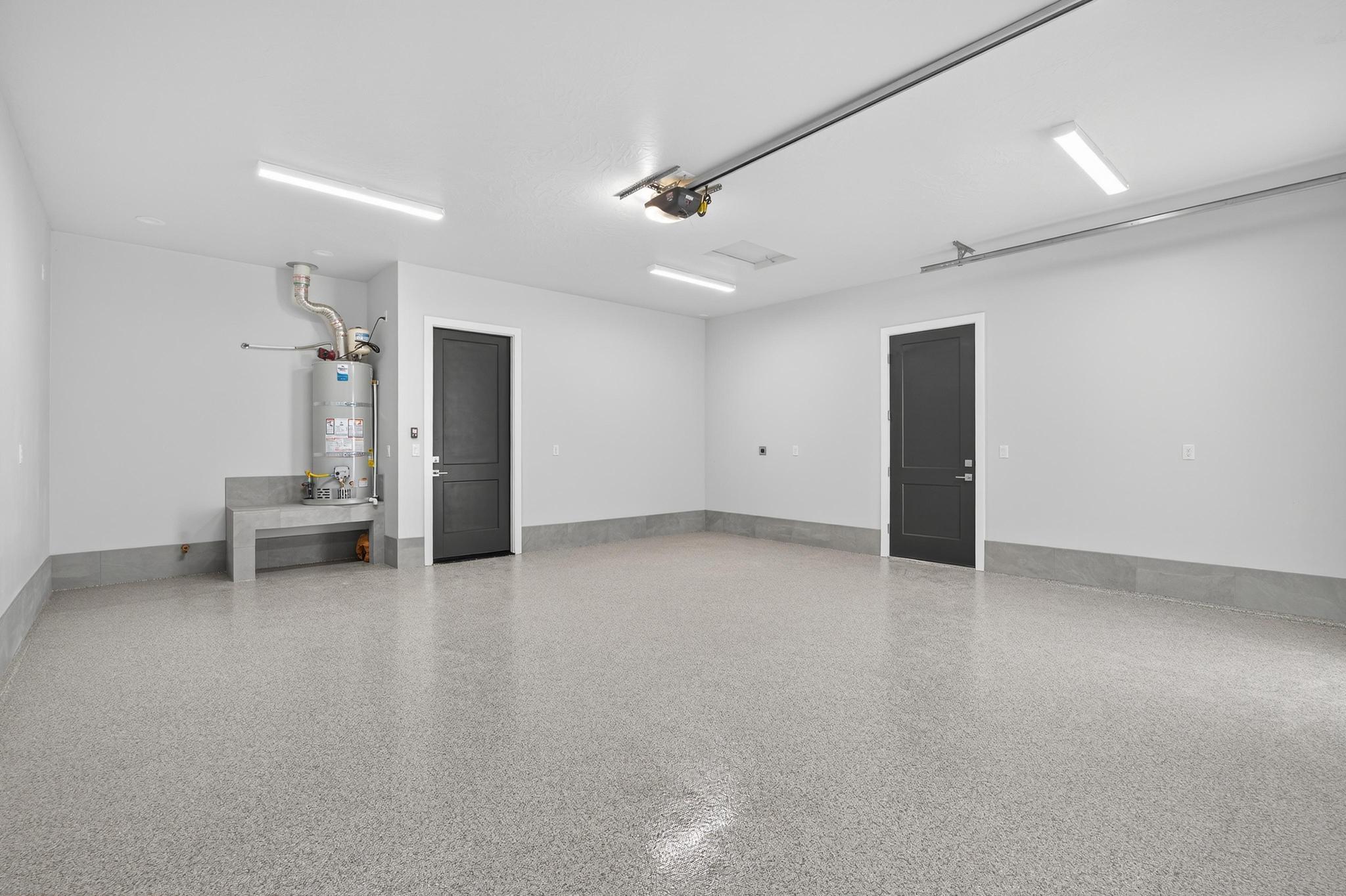 HILLSIDE ESTATES - Residential