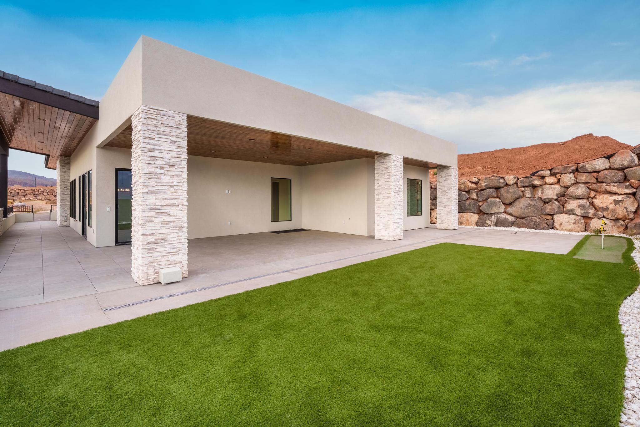 HILLSIDE ESTATES - Residential