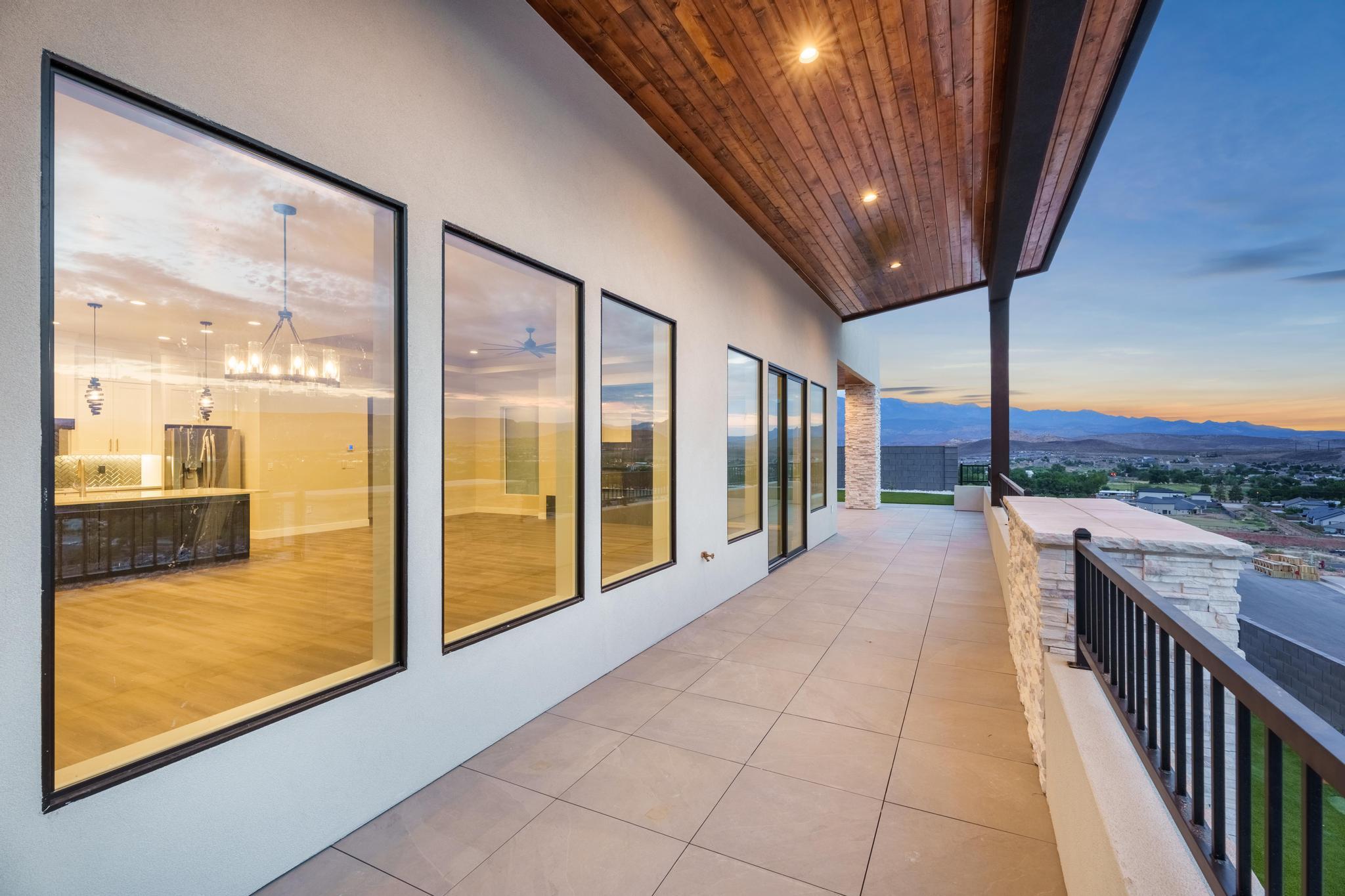 HILLSIDE ESTATES - Residential