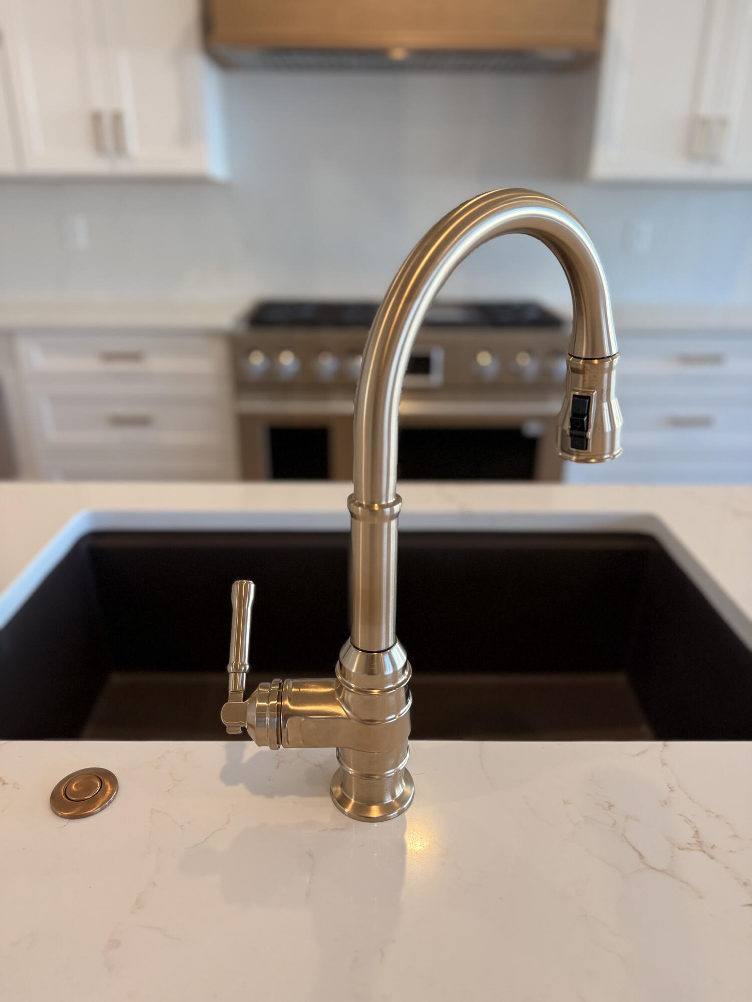 HAWKEYE POINTE SUB - Residential