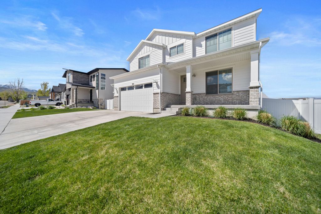 Photo of 743 N 690 E, Tooele, UT 84074 (MLS # 26-270936)