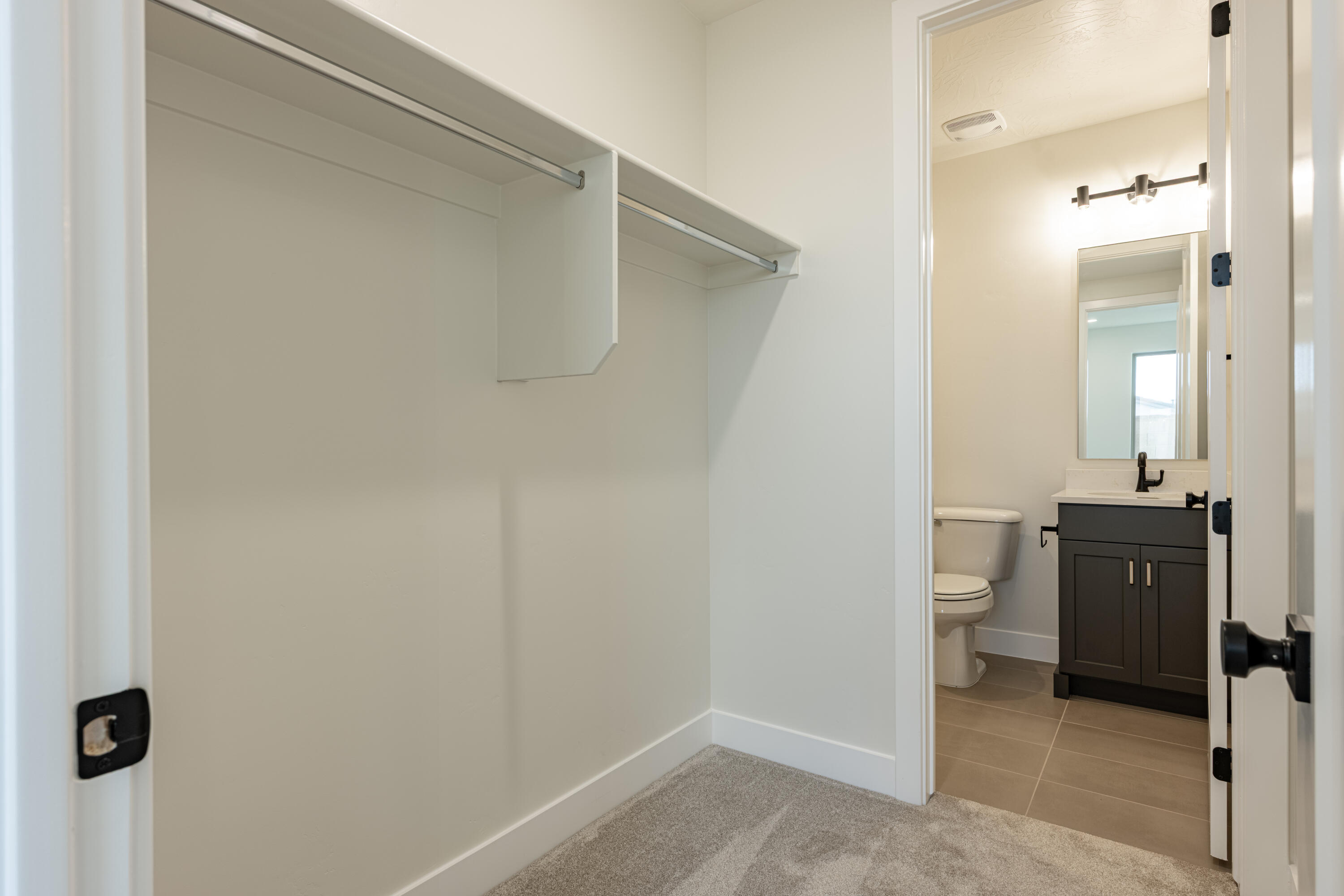 SOLIS AT CORAL CANYON - Residential