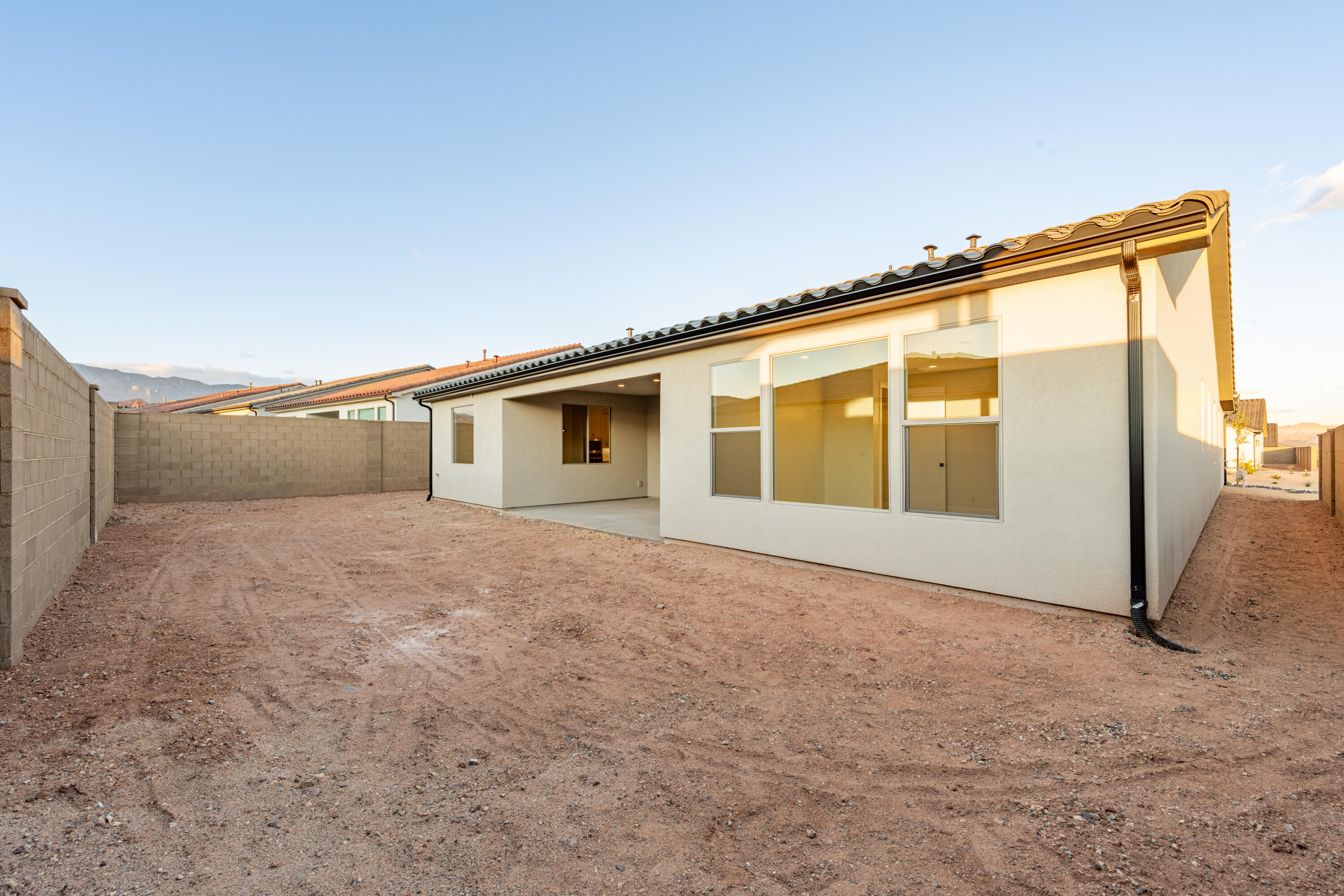 SOLIS AT CORAL CANYON - Residential
