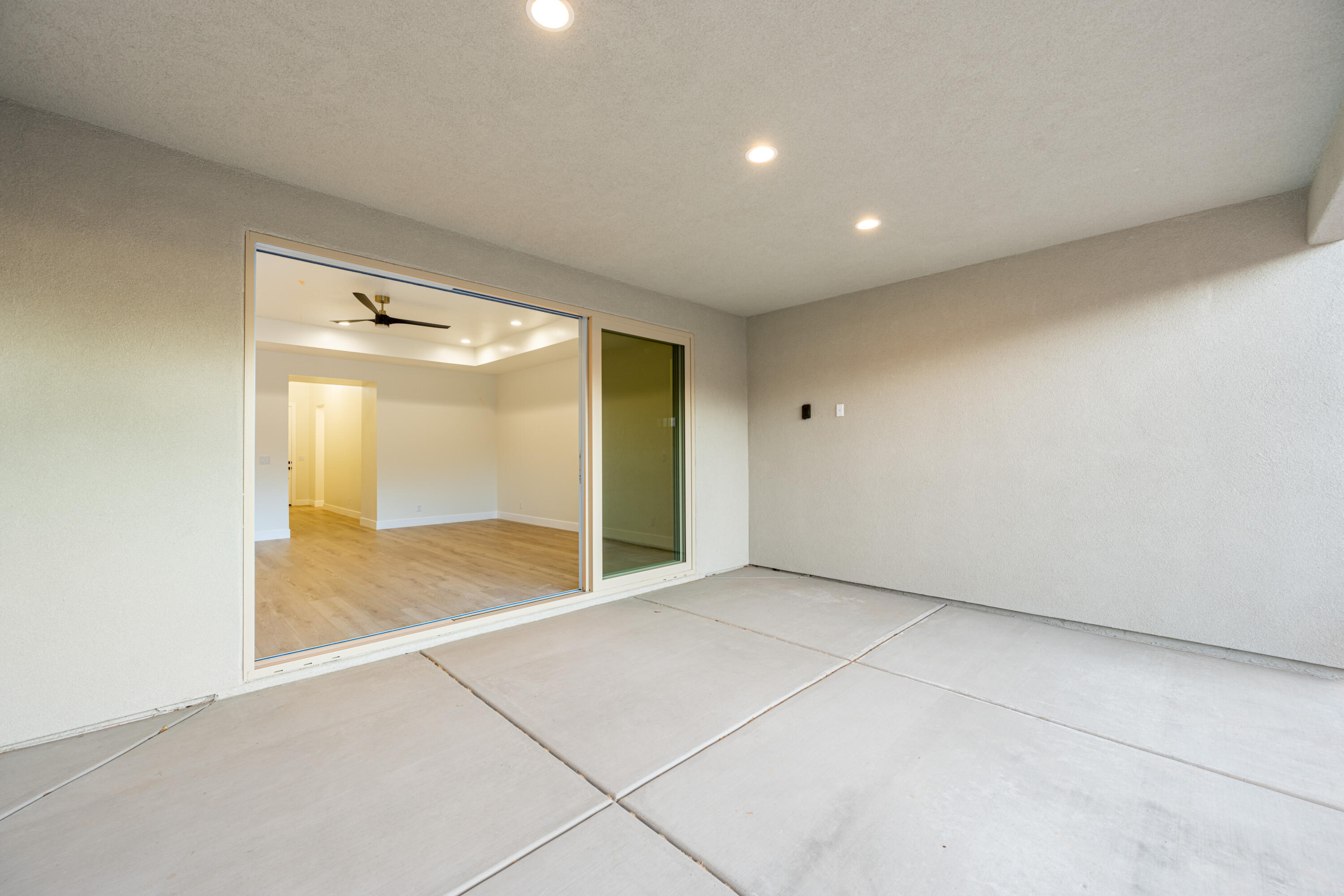 SOLIS AT CORAL CANYON - Residential