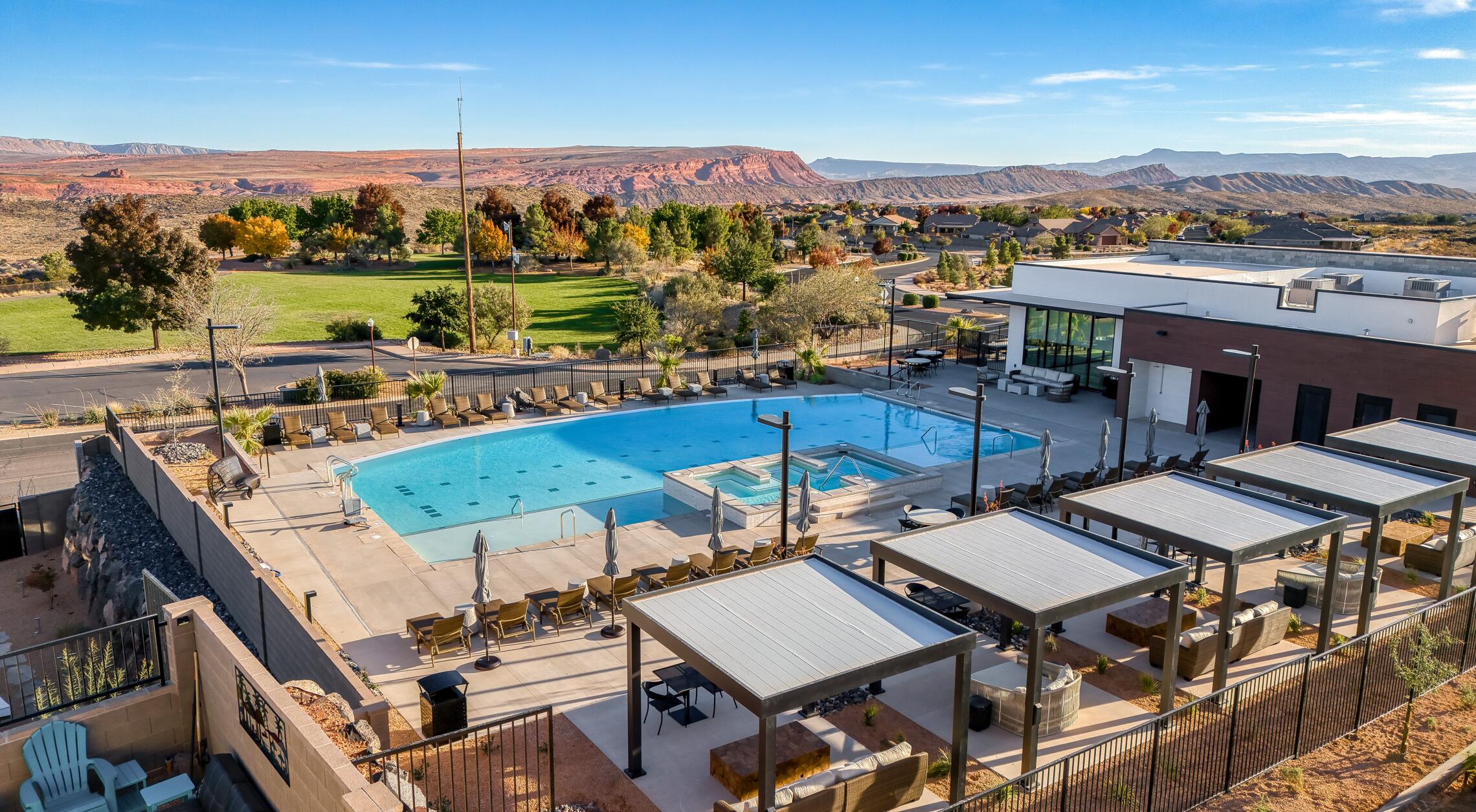 SOLIS AT CORAL CANYON - Residential