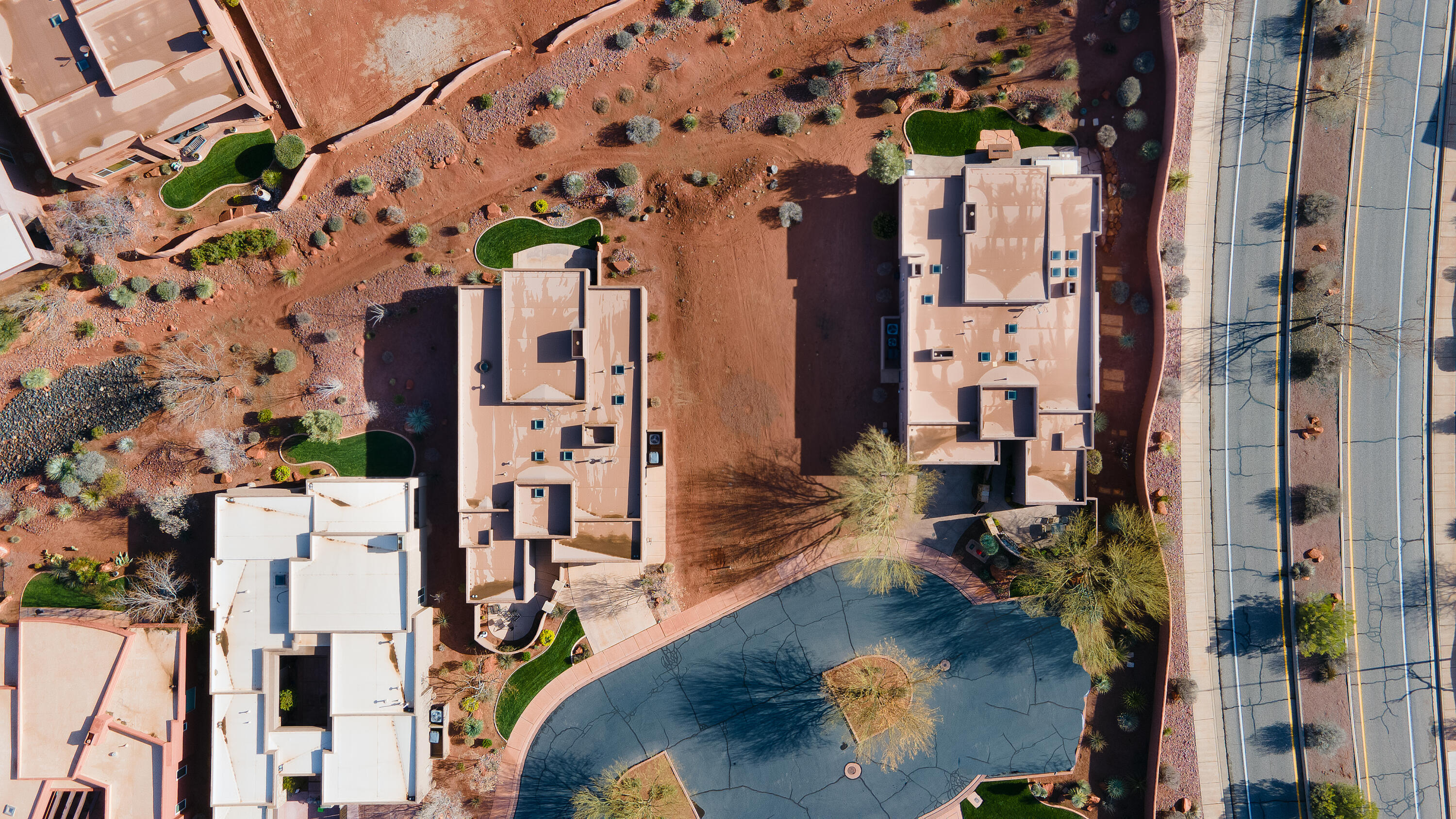 TOROWEAP AT ENTRADA - Land