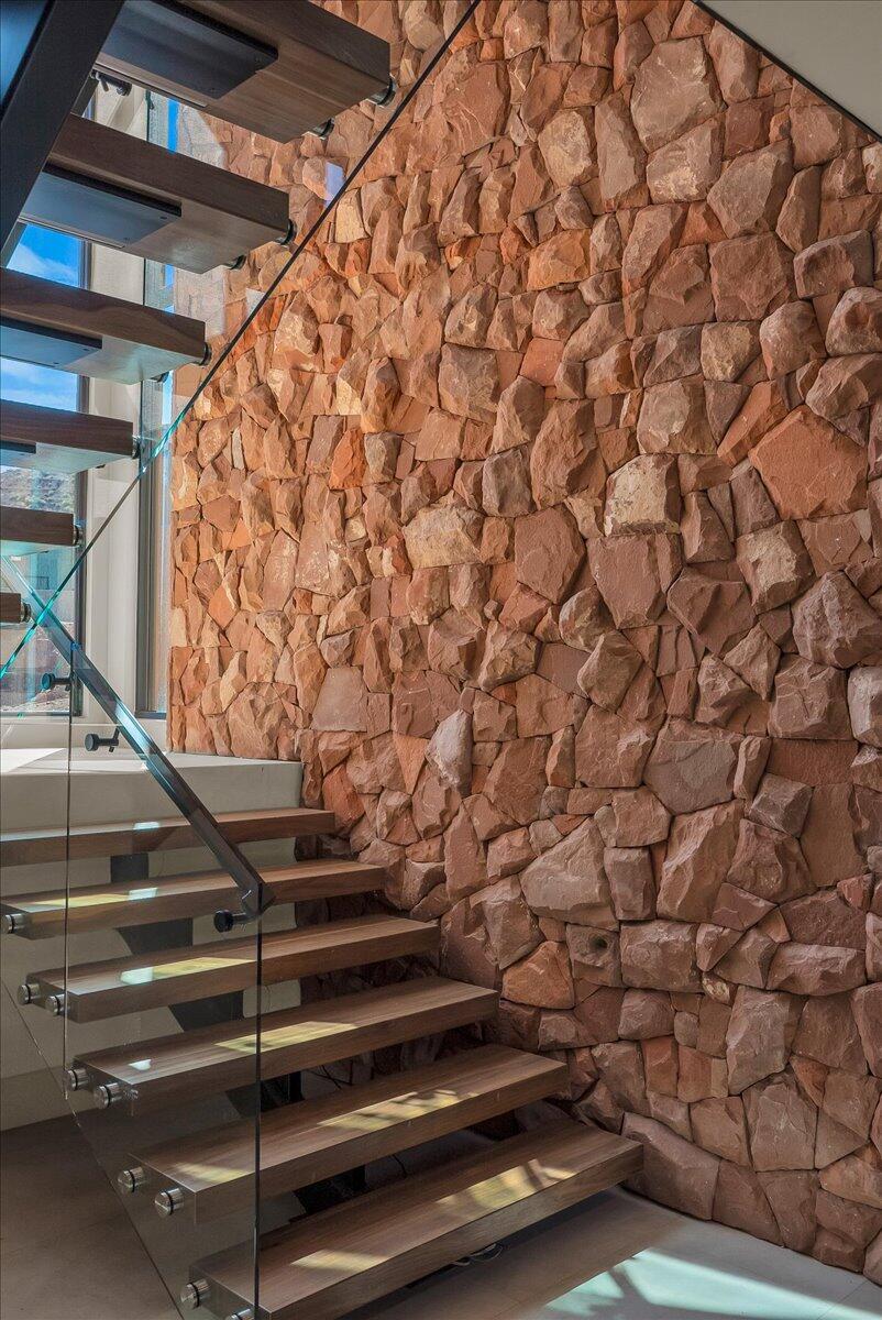 SENTIERRE PADRE CANYON - Residential