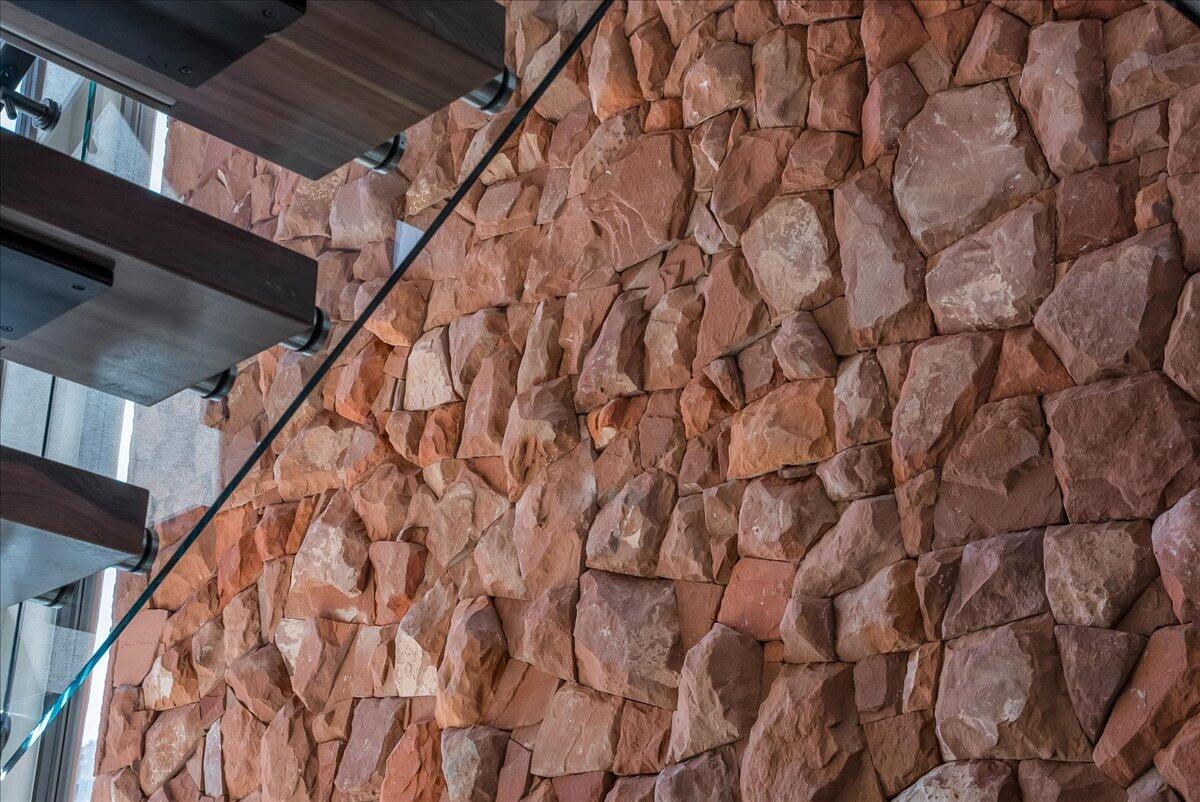 SENTIERRE PADRE CANYON - Residential