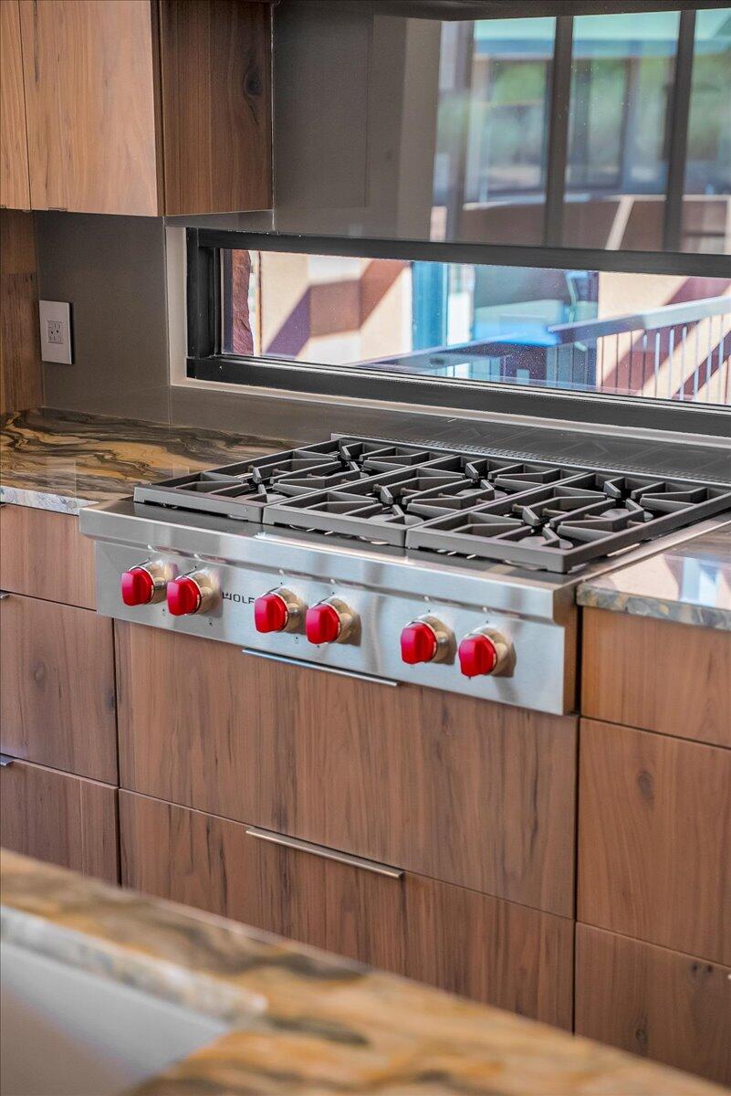 SENTIERRE PADRE CANYON - Residential