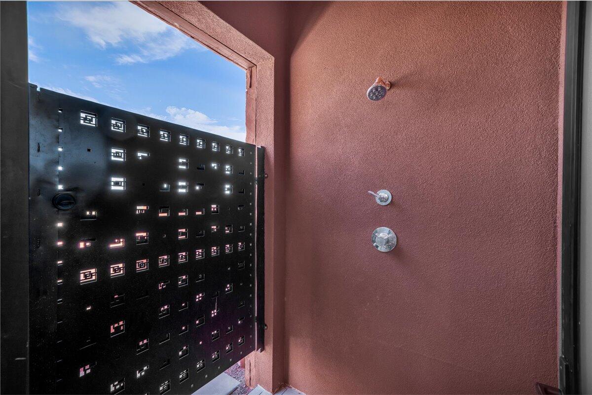 SENTIERRE PADRE CANYON - Residential