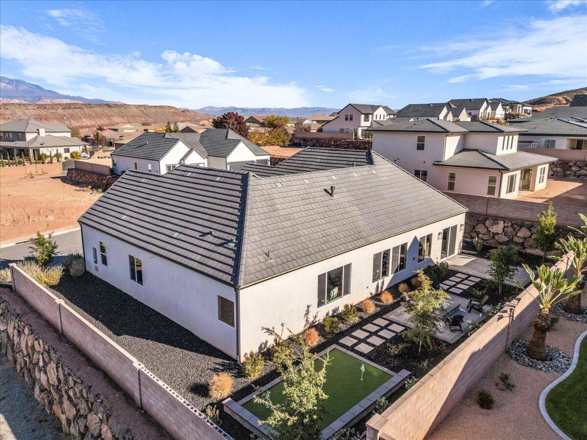 SHOOTING STAR - Residential