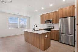 Photo of 1951 W 250 S, Hurricane, UT 84737 (MLS # 26-274738)