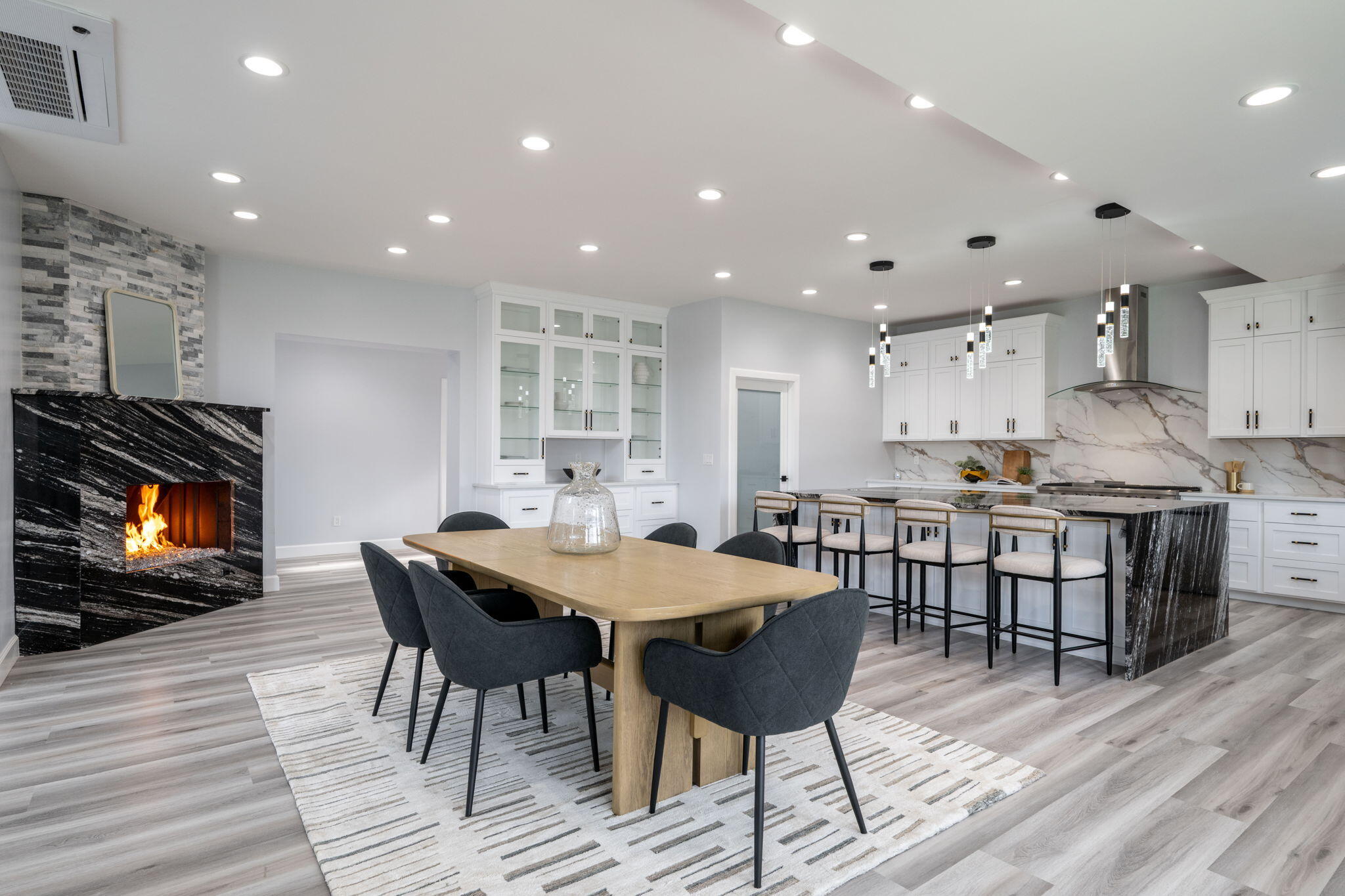 TOQUERVILLE TOWNSITE - Residential