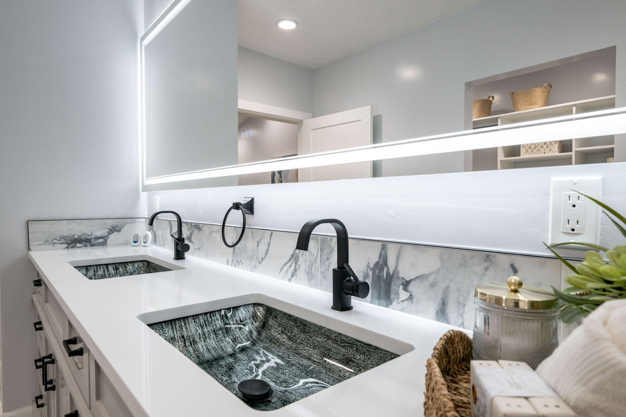 TOQUERVILLE TOWNSITE - Residential