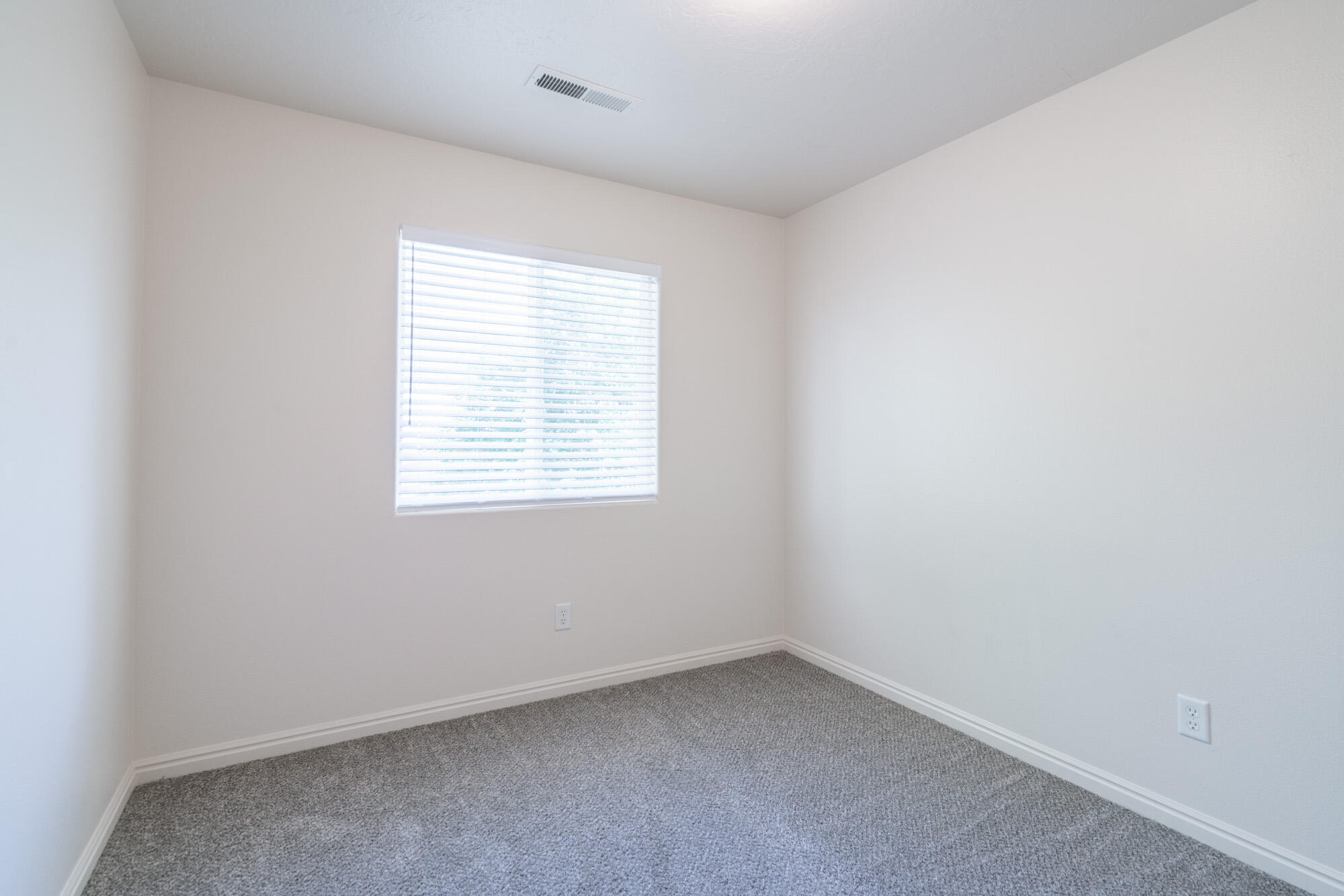 LEXINGTON HILLS TOWNHOMES - Residential