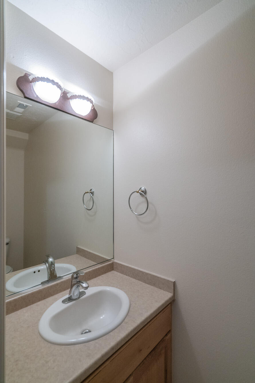 LEXINGTON HILLS TOWNHOMES - Residential