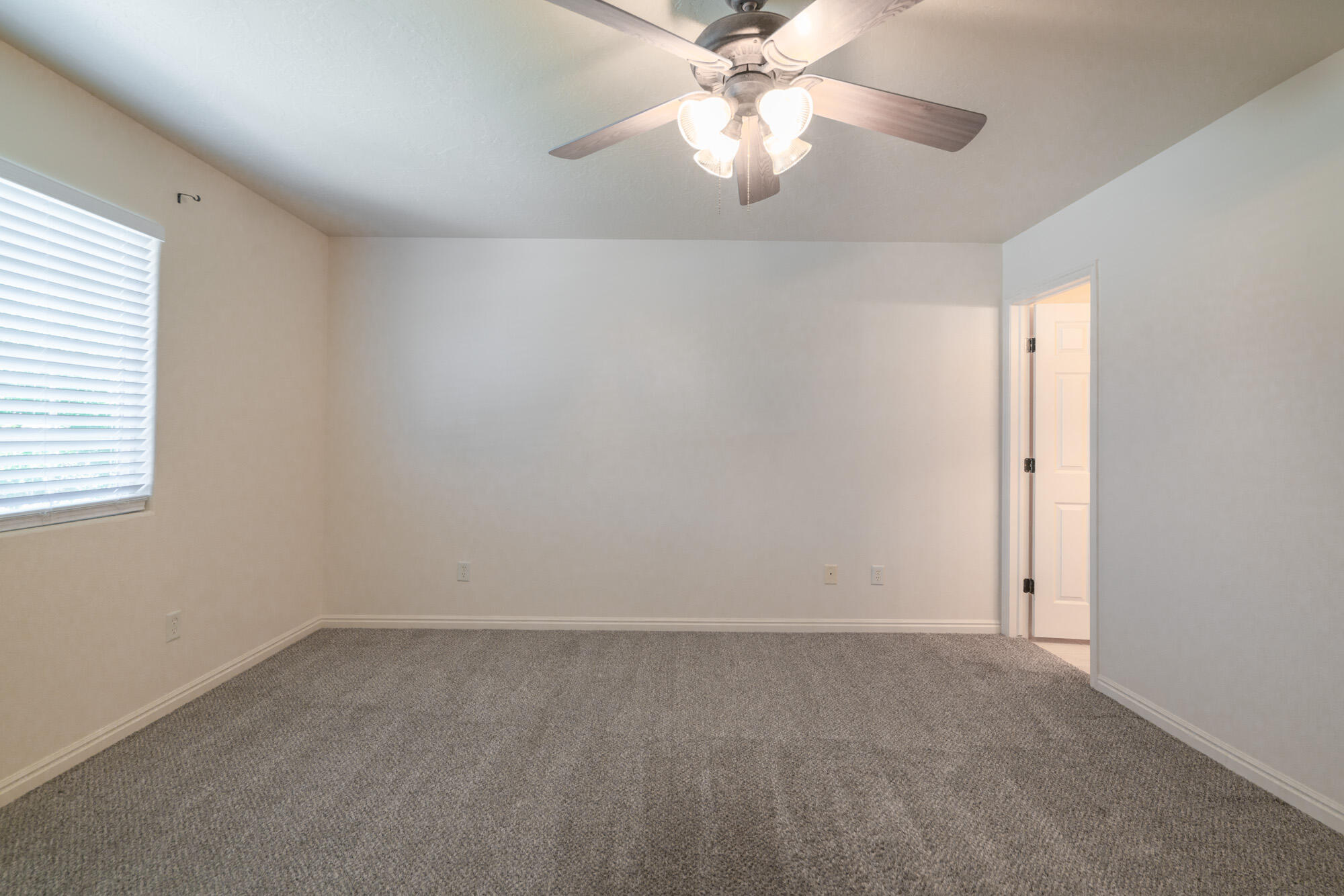 LEXINGTON HILLS TOWNHOMES - Residential